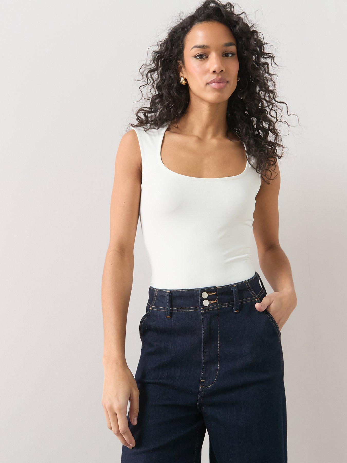 Image 6 of 6 of The Very Collection Polyamide Scoop Neck Vest - White