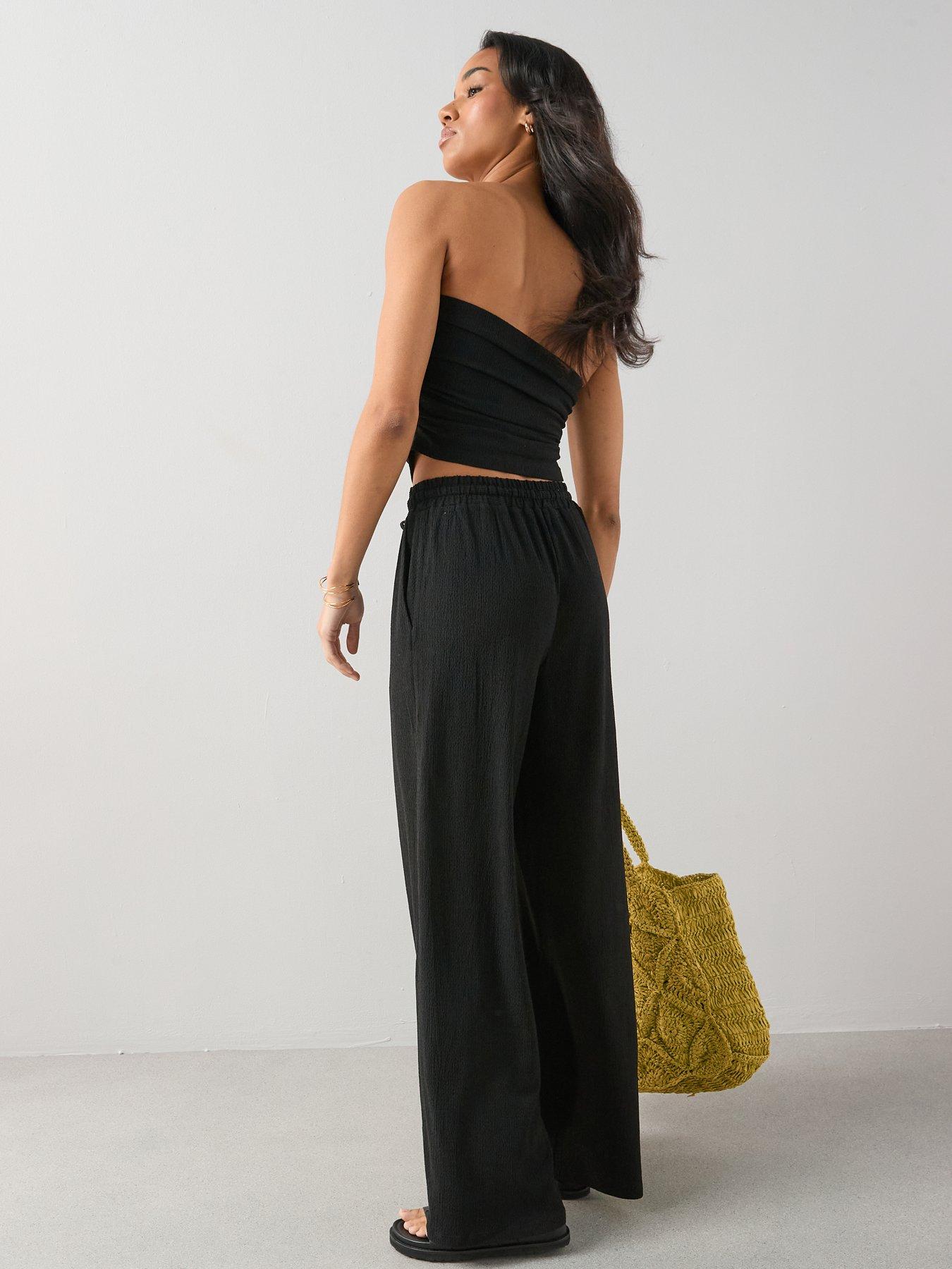 the-very-collection-crinkle-bandeau-top-blackdetail