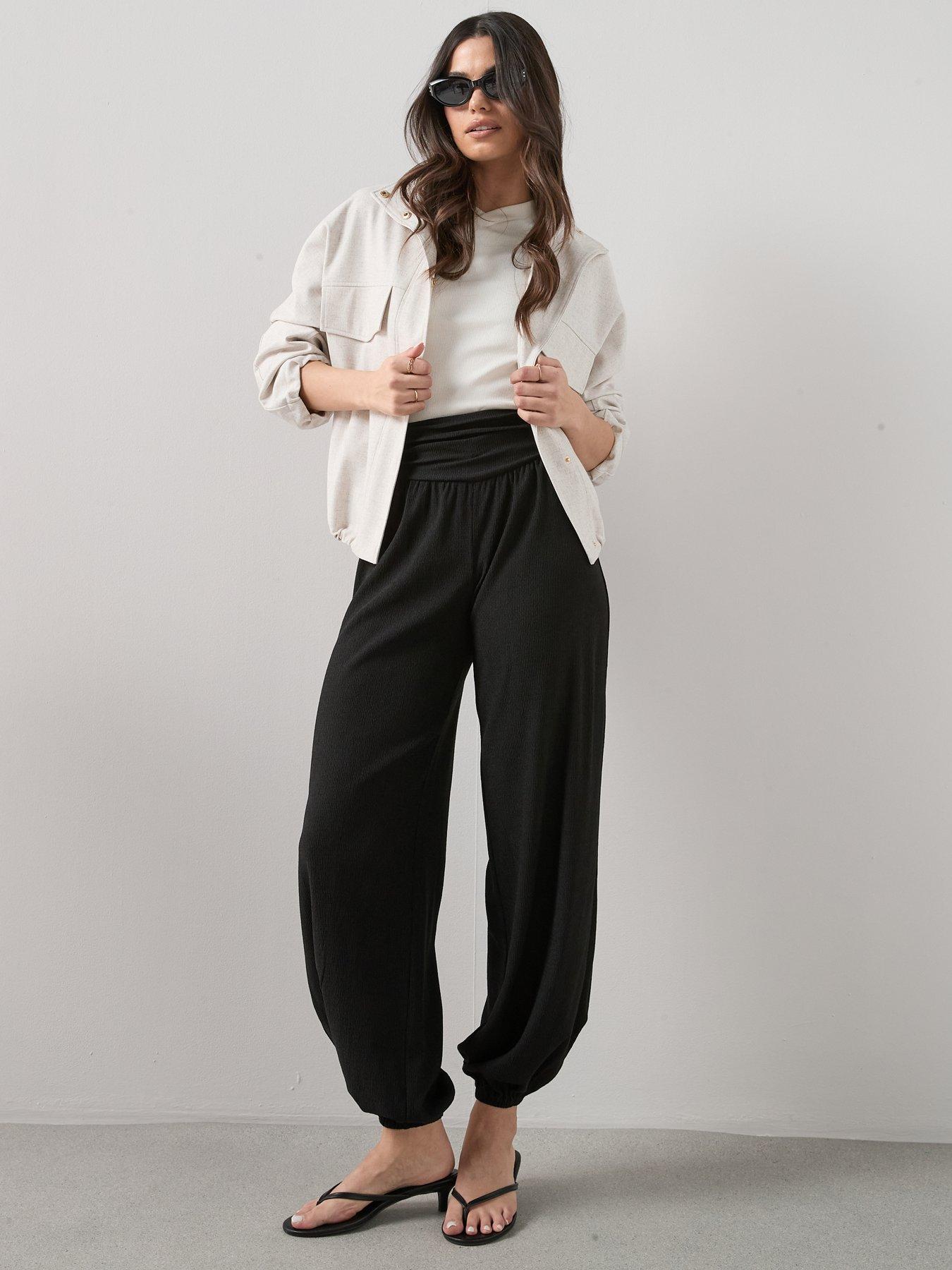 Image 3 of 6 of The Very Collection Crinkle Haram Trouser - Black