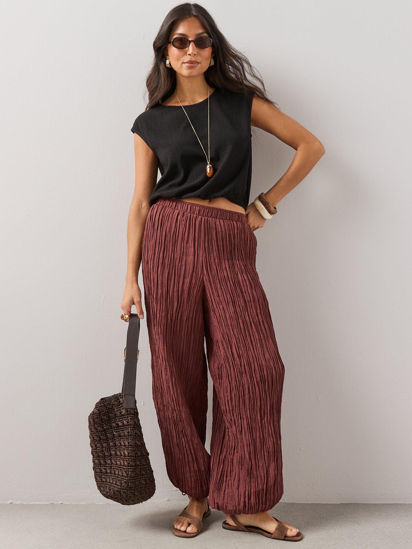 the-very-collection-textured-stretch-drawcord-waist-topback