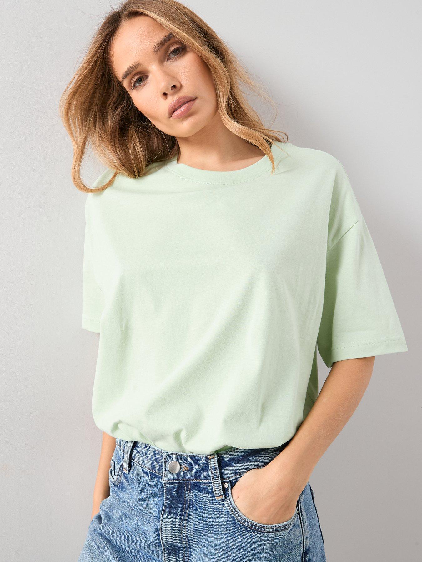the-very-collection-crew-neck-oversized-t-shirt-lime-greenoutfit