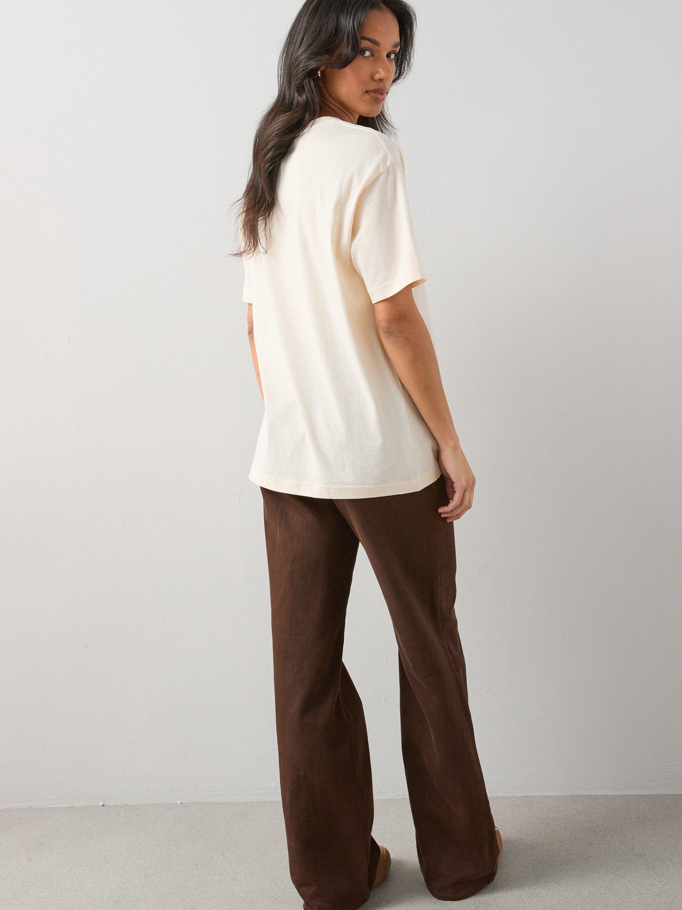Image 2 of 7 of The Very Collection Cocktail Oversized Graphic T-Shirt - Cream