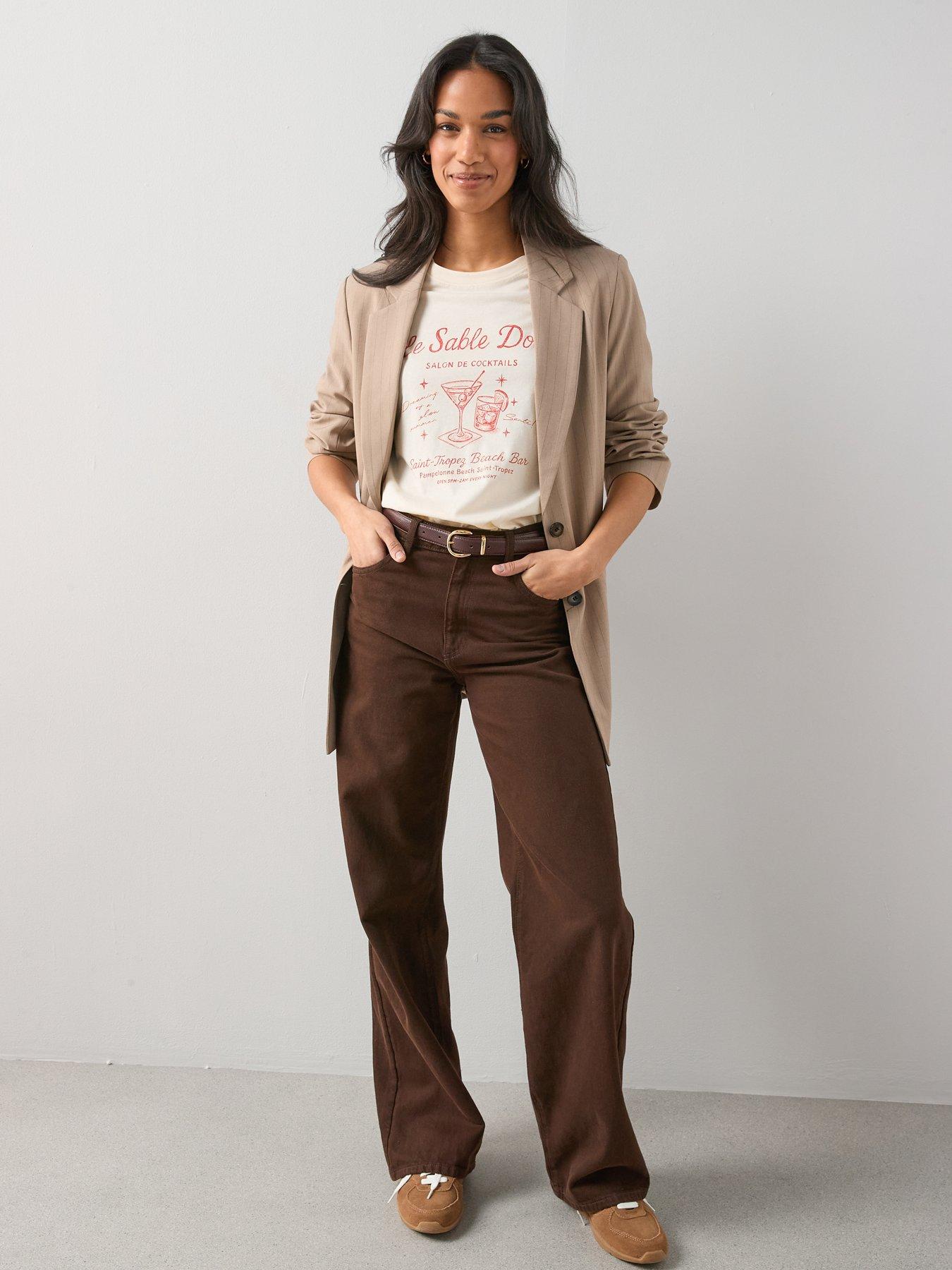 Image 3 of 7 of The Very Collection Cocktail Oversized Graphic T-Shirt - Cream
