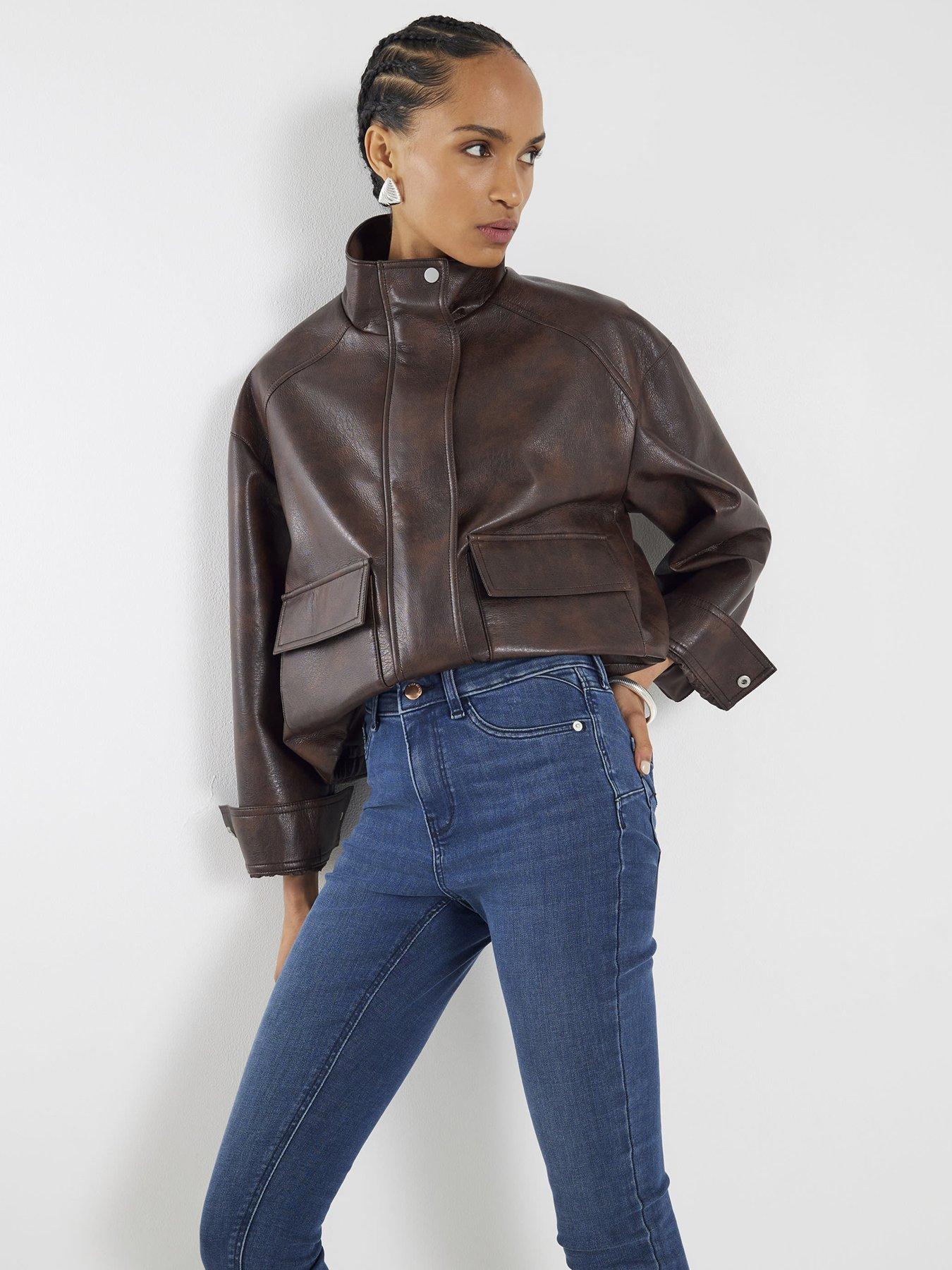 river-island-molly-mid-rise-sculpt-mumbai-jeansnbsp--blueoutfit