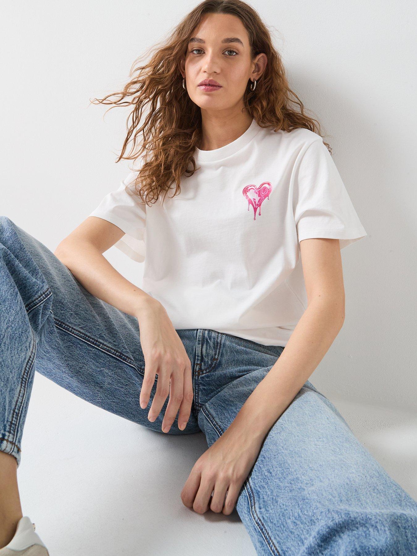 Image 4 of 6 of HUGO Vintage Heart Logo T-Shirt - White