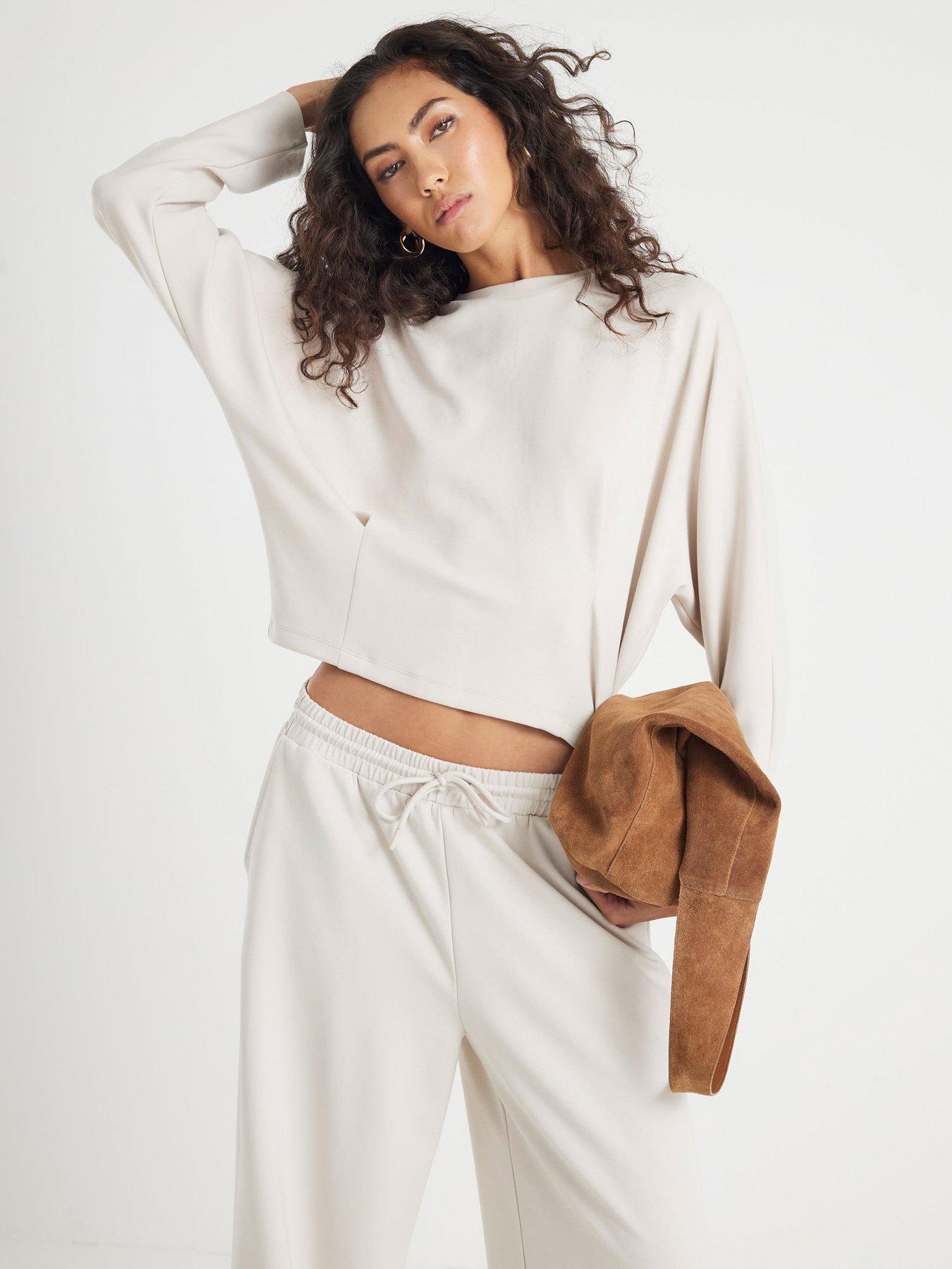river-island-clean-premium-batwing-sweater-cream