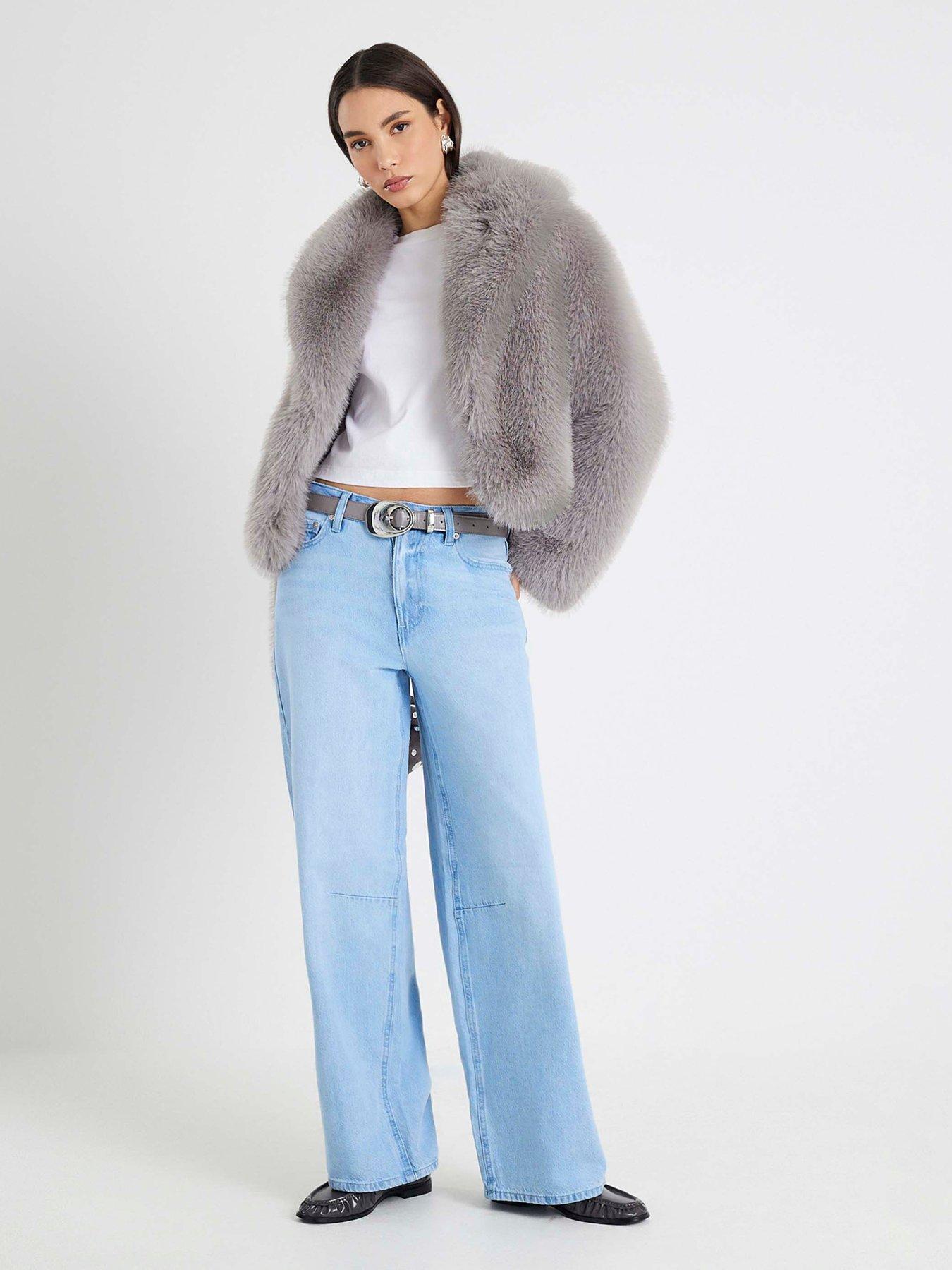 Image 1 of 4 of River Island Bella Baggy Jeans&nbsp;- Blue
