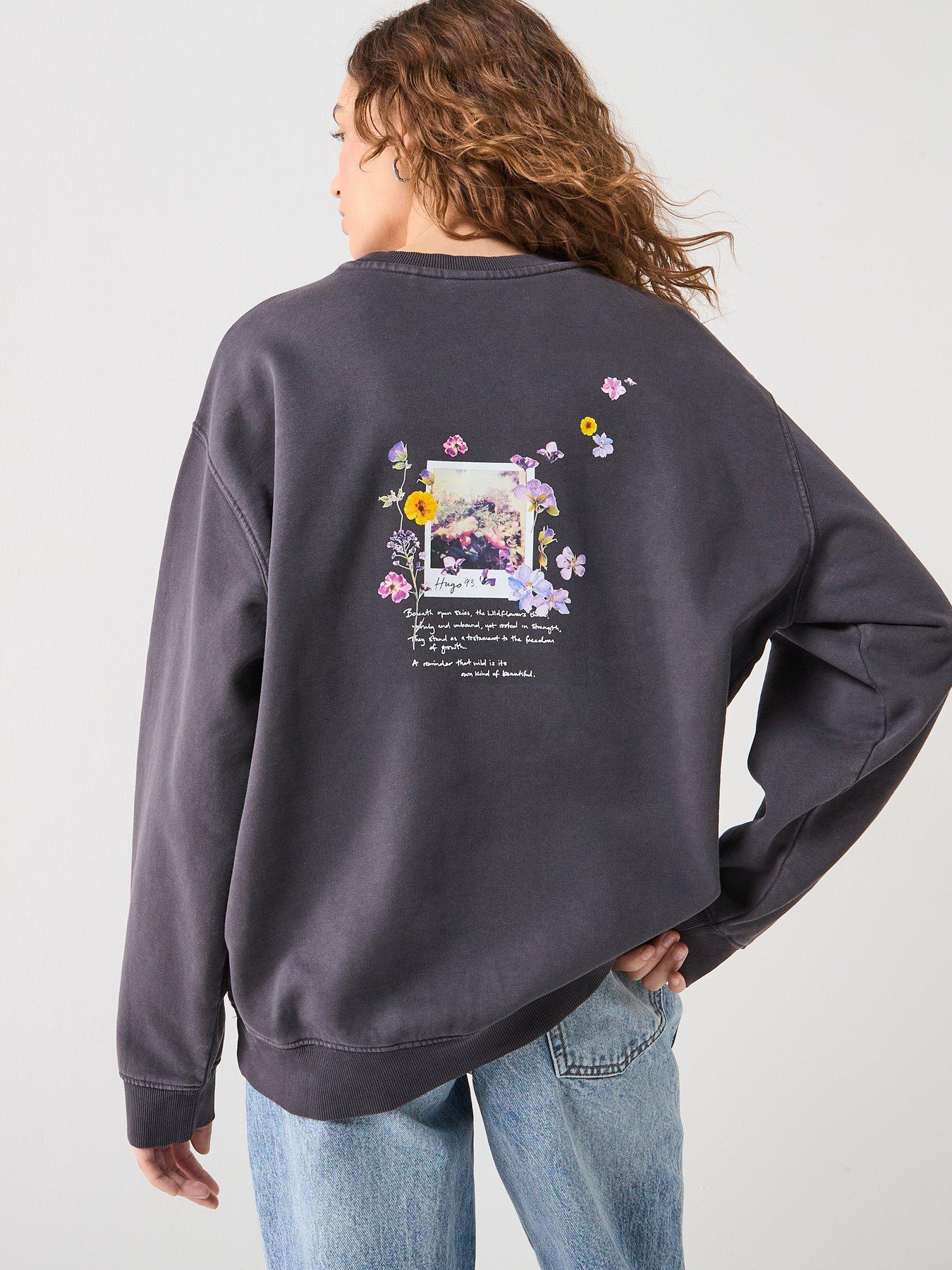 hugo-relaxed-fit-long-sleeve-sweatshirt-with-back-graphic-greyfront