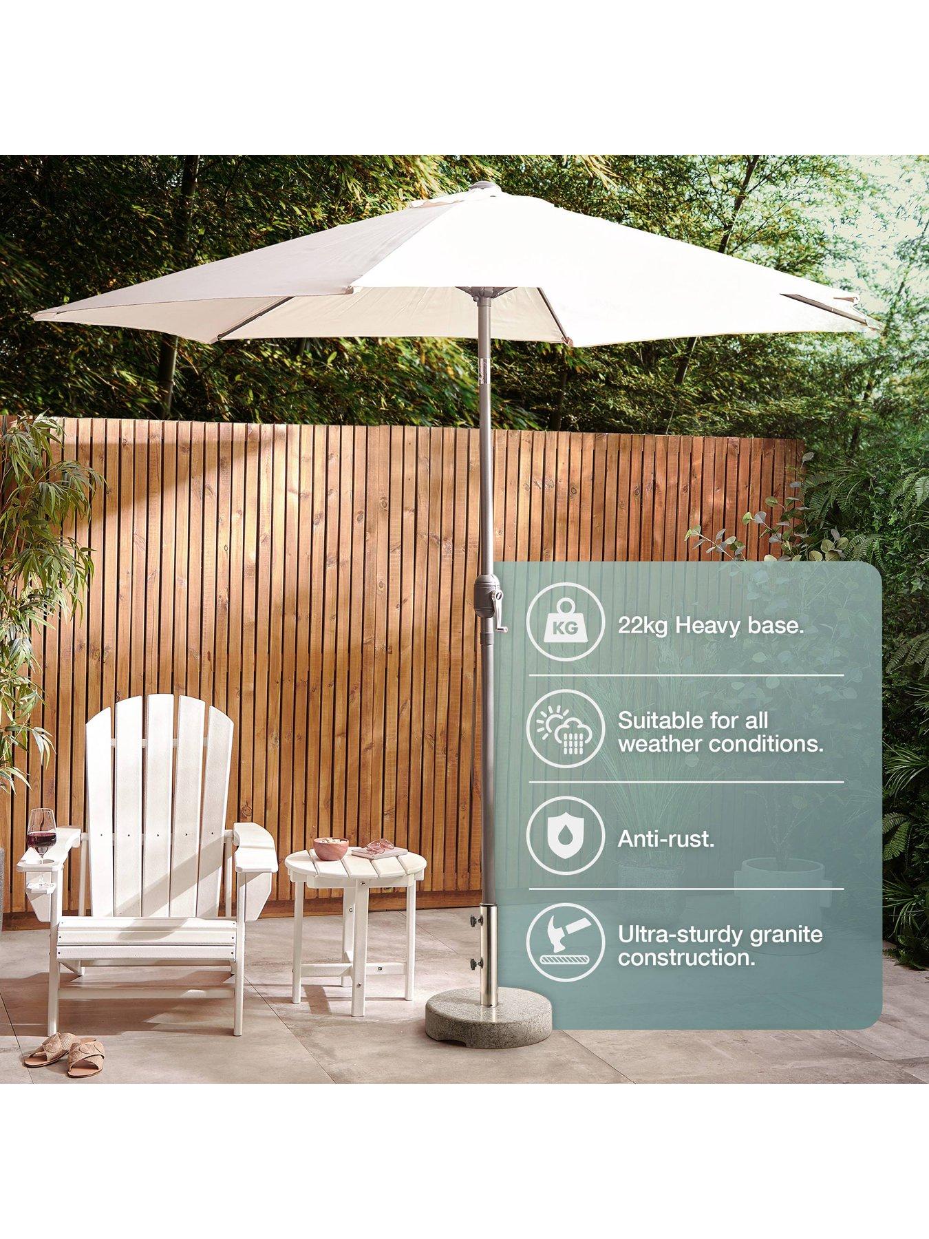 vonhaus-grey-round-granite-parasol-basedetail