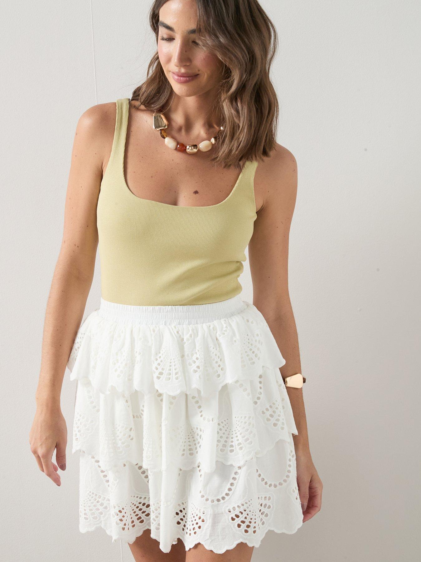 Image 4 of 6 of The Very Collection Lace Rara Skirt - White