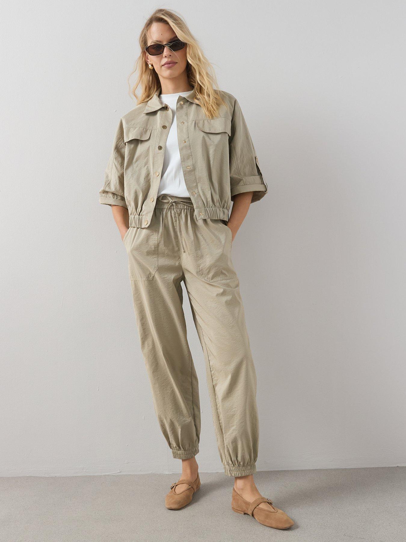 Image 1 of 7 of The Very Collection Short Sleeve Utility Co-Ord Jacket - Green