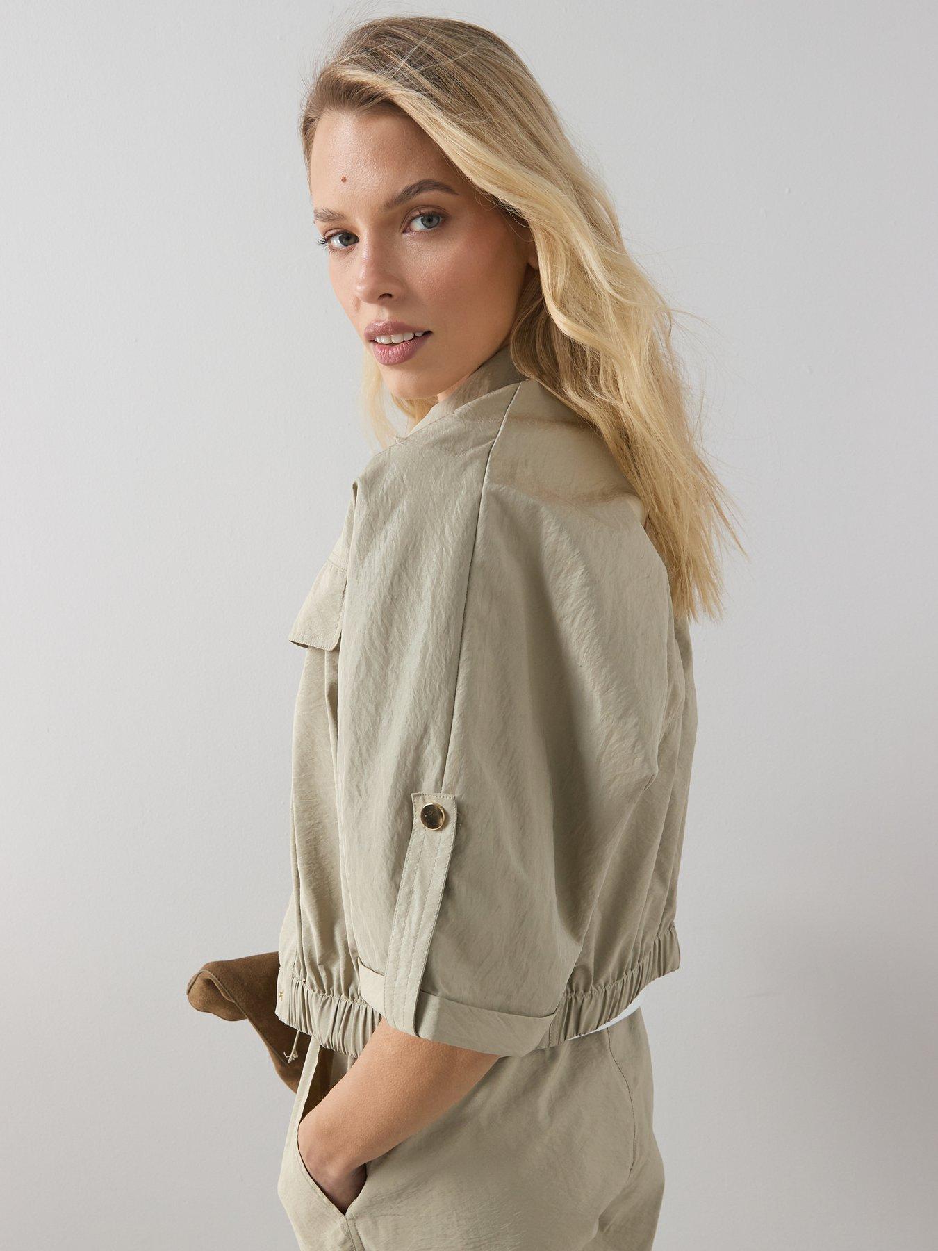 Image 5 of 7 of The Very Collection Short Sleeve Utility Co-Ord Jacket - Green