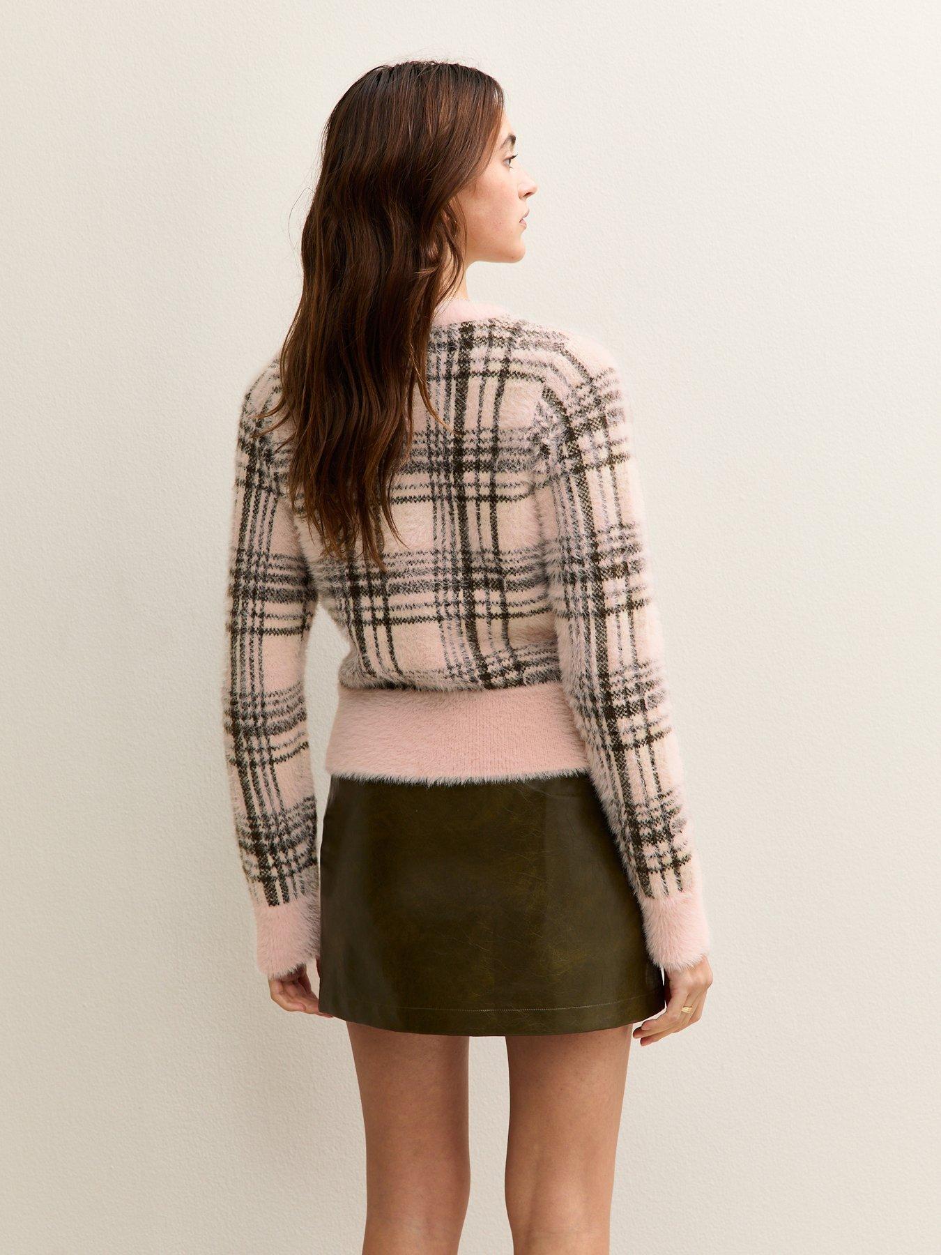 new-look-fluffy-check-jumper-pinkstillFront