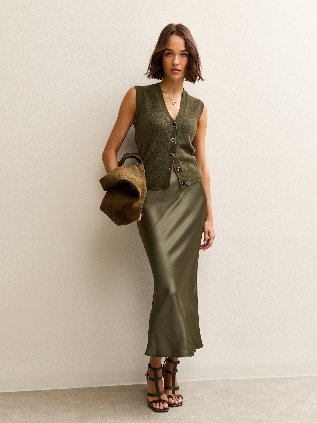 new-look-light-khaki-satin-bias-cut-midi-skirt