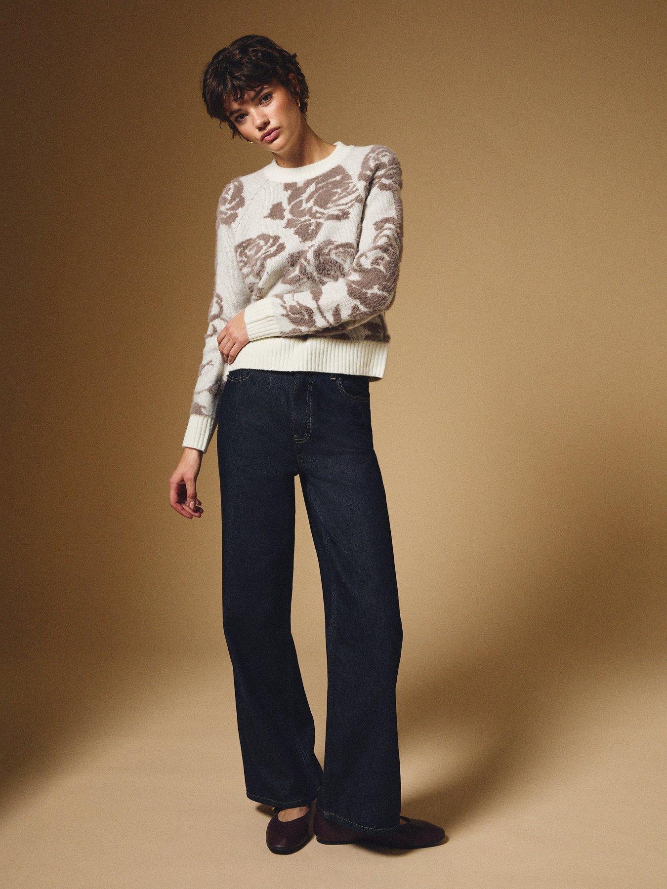 new-look-cream-floral-fluffy-jumperback