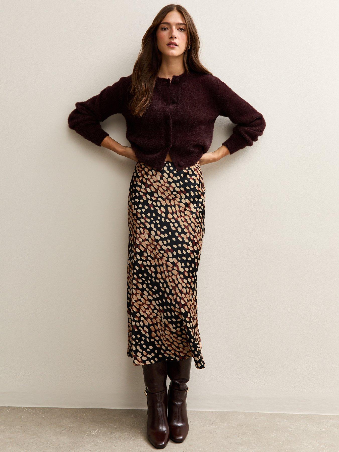 new-look-spot-print-satin-bias-cut-midi-skirt-black