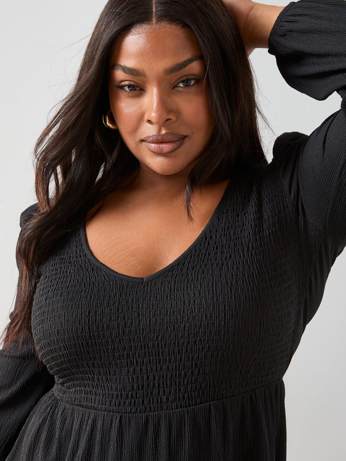 the-very-collection-curve-v-neck-shirred-midi-dress-blackoutfit