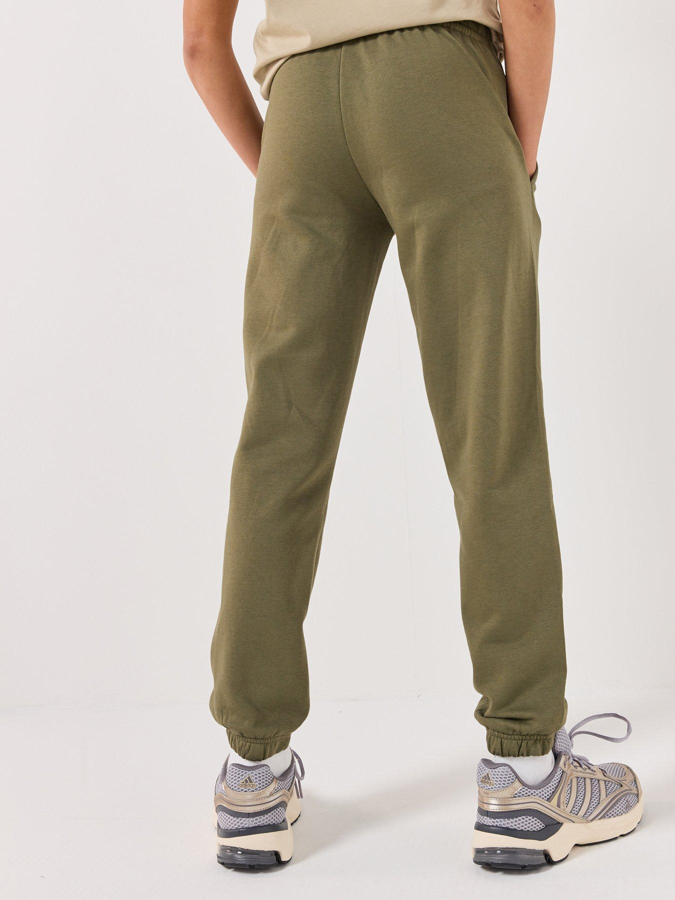 adidas-sportswear-junior-unisex-essentials-pants-greenstillFront