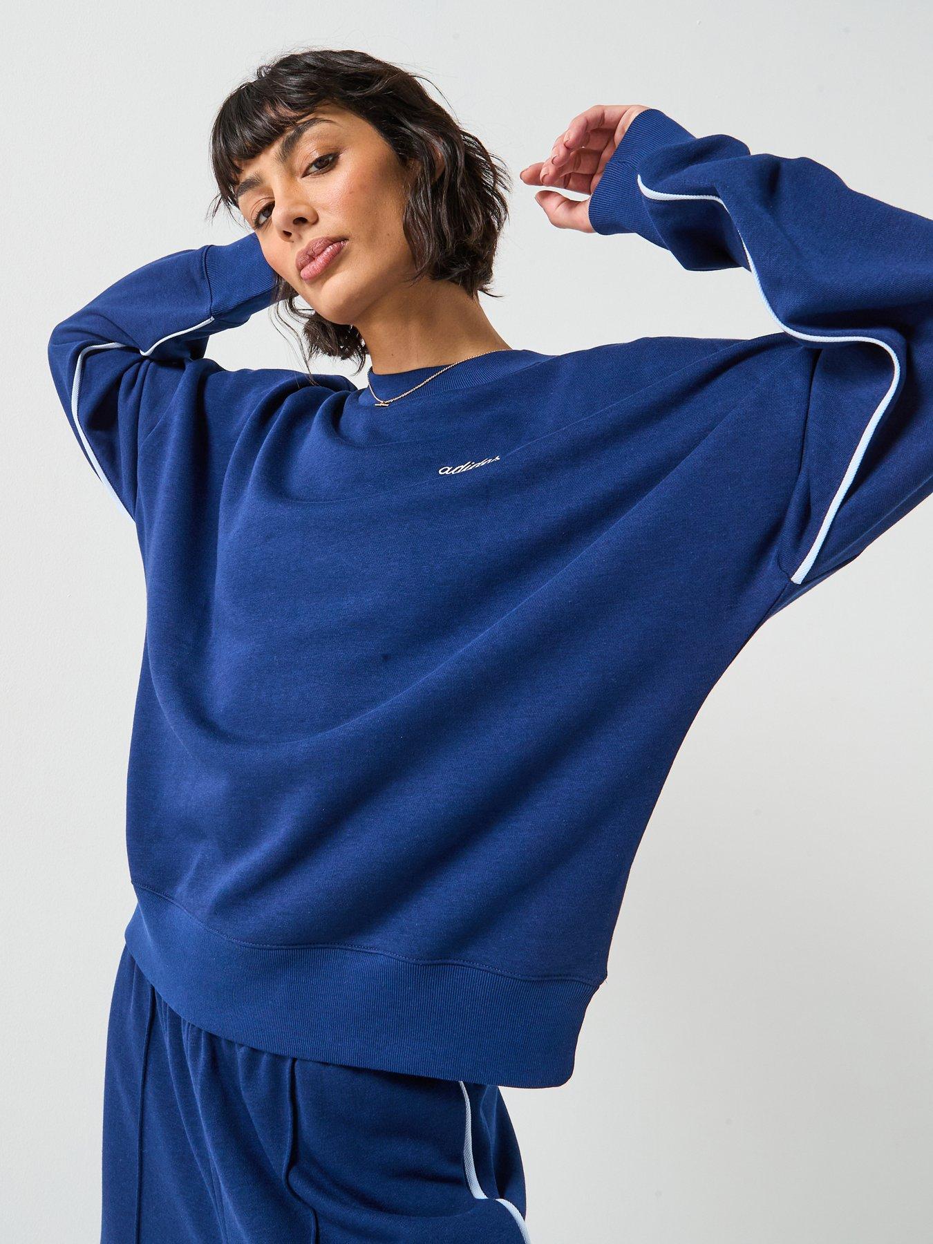 adidas-sportswear-womens-seasonal-essentials-colorpop-sweatshirt-with-embroidered-graphic-blue