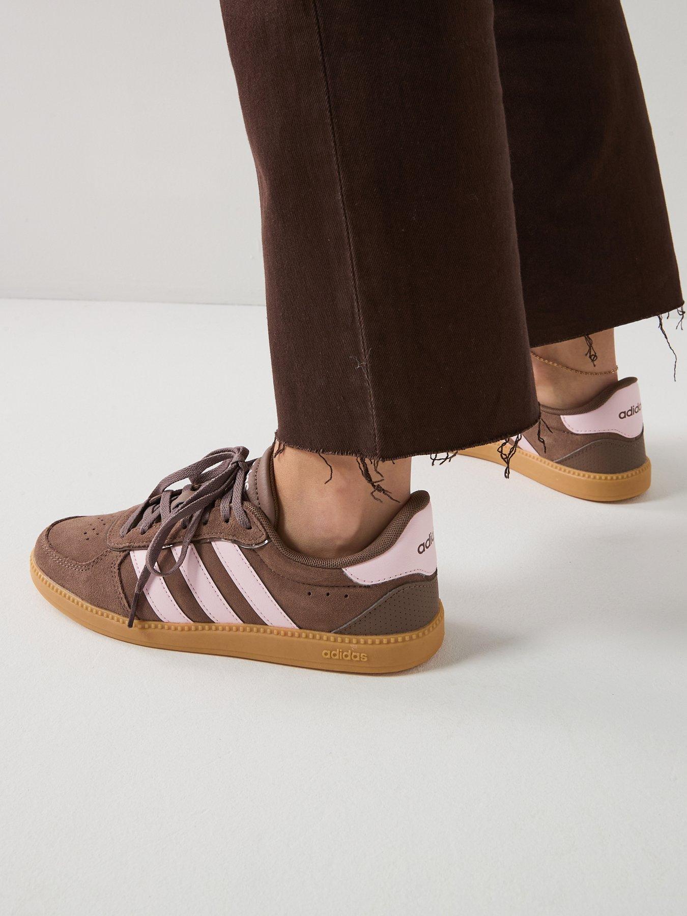 adidas Sportswear Women's Breaknet Sleek - Brown