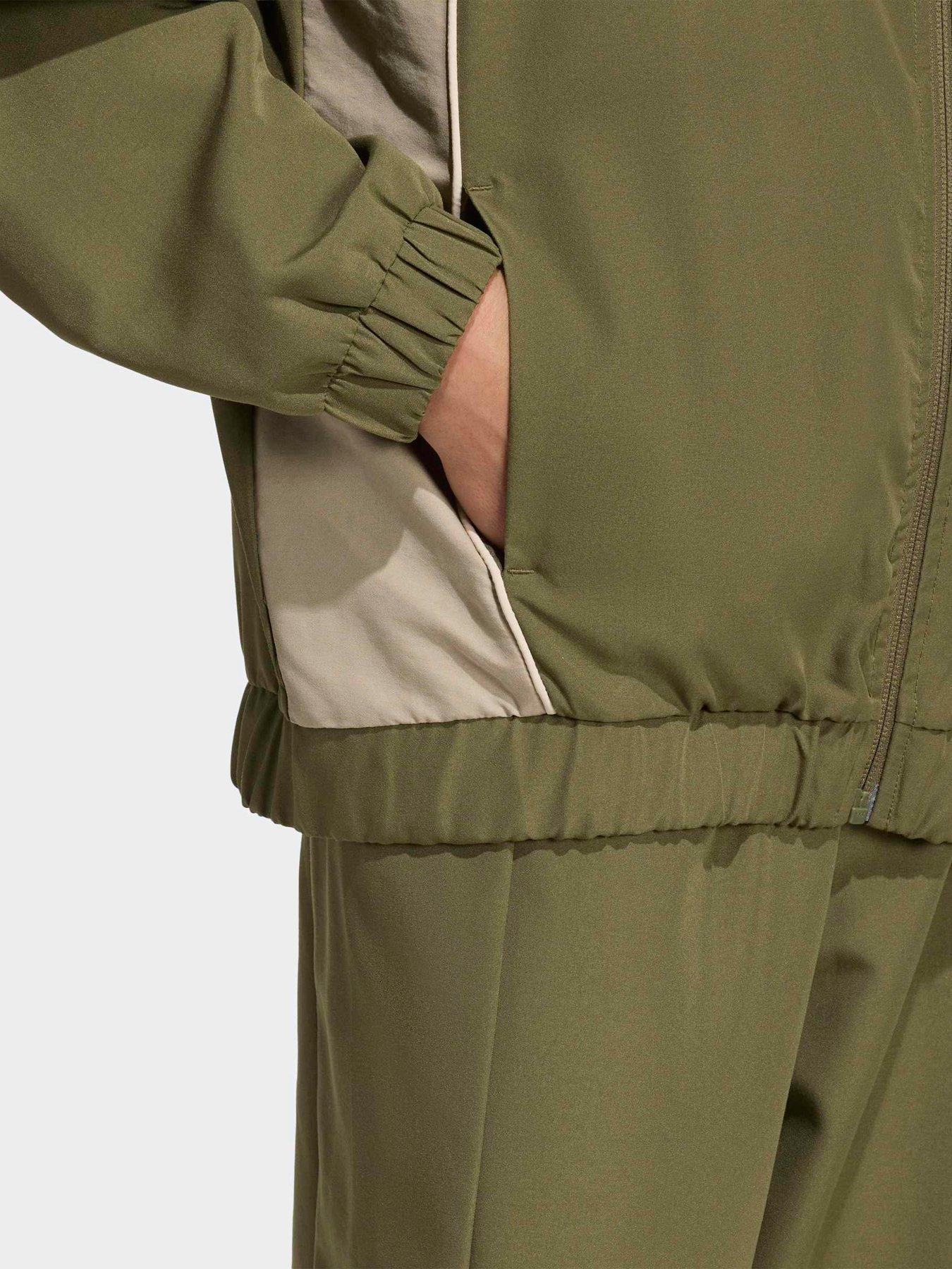 Image 5 of 7 of adidas Sportswear Junior Unisex Colour Block Woven Tracksuit - Green
