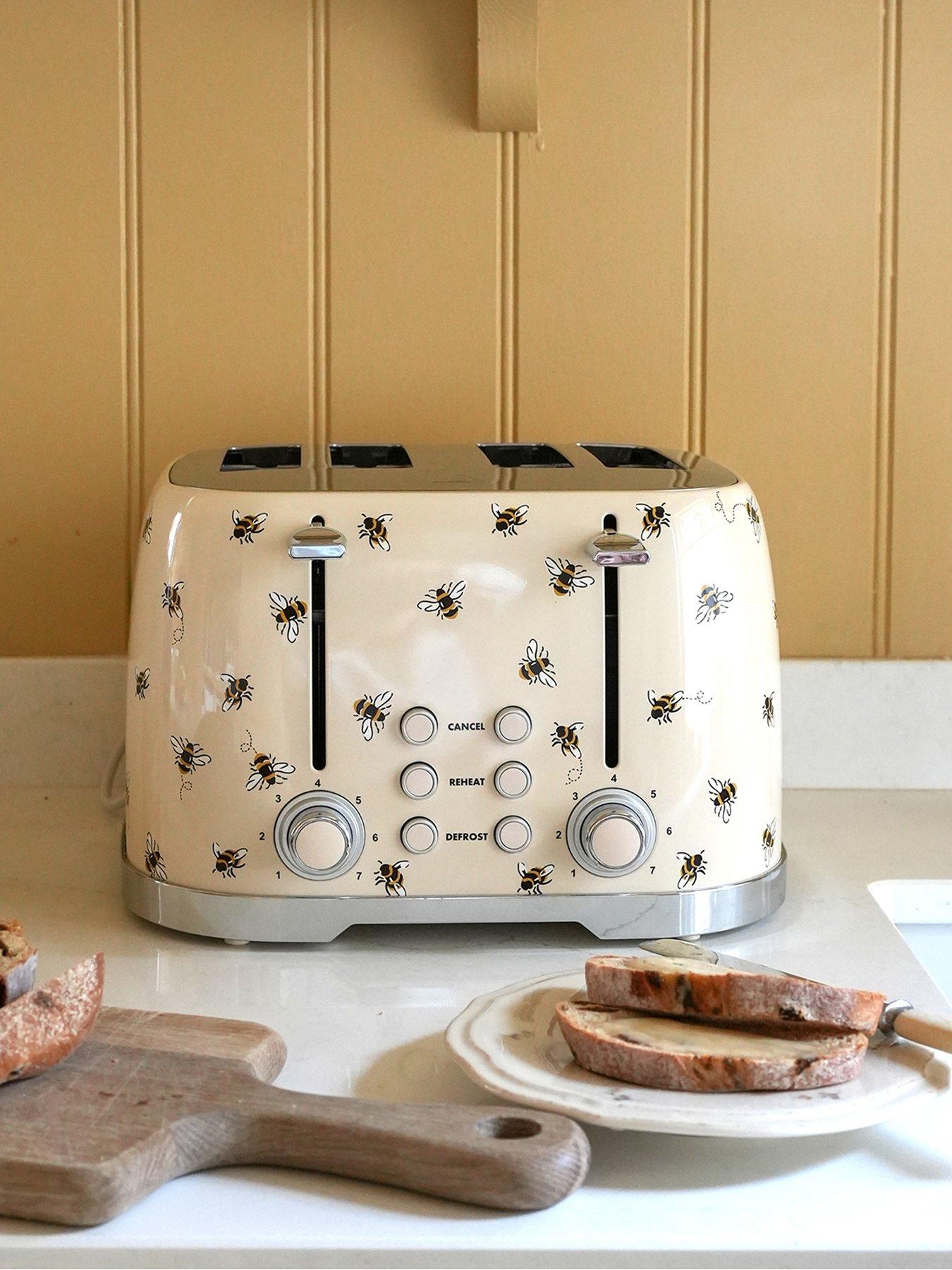 laura-ashley-kath-kidston-4-slice-toaster-and-kettlenbsptwin-pack--nbspcream-with-beesback