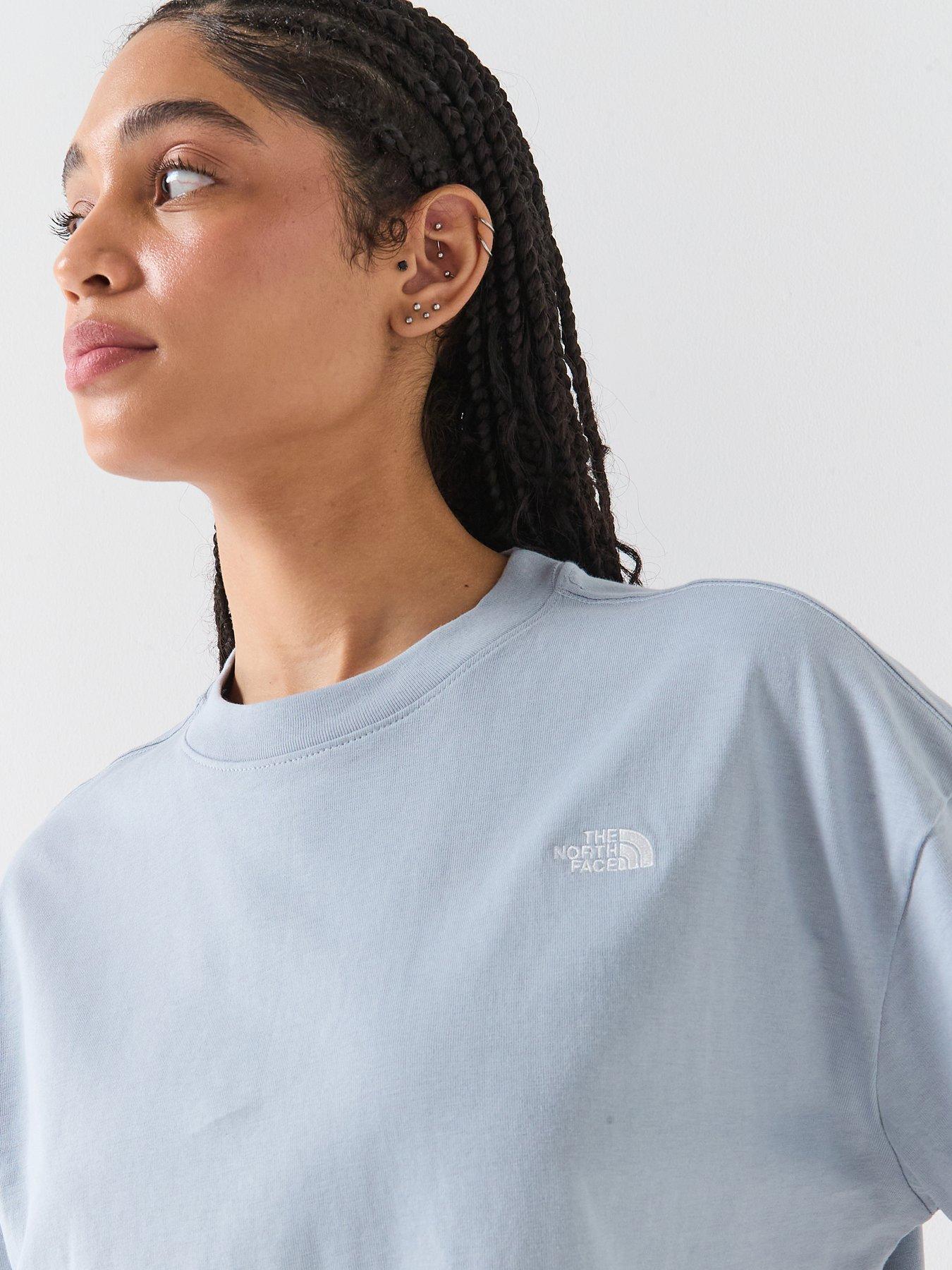 the-north-face-womens-essential-simple-dome-oversized-t-shirt-blueoutfit
