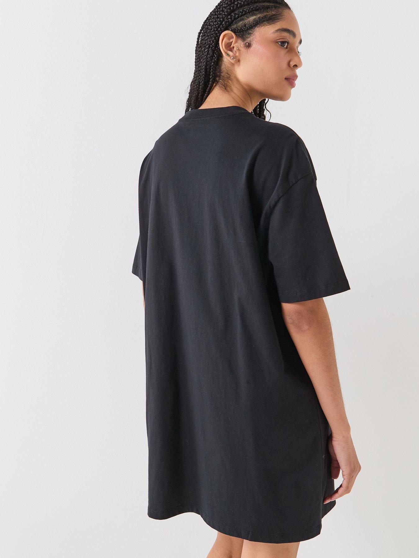 the-north-face-womens-evolution-simple-dome-t-shirt-dress-blackstillFront