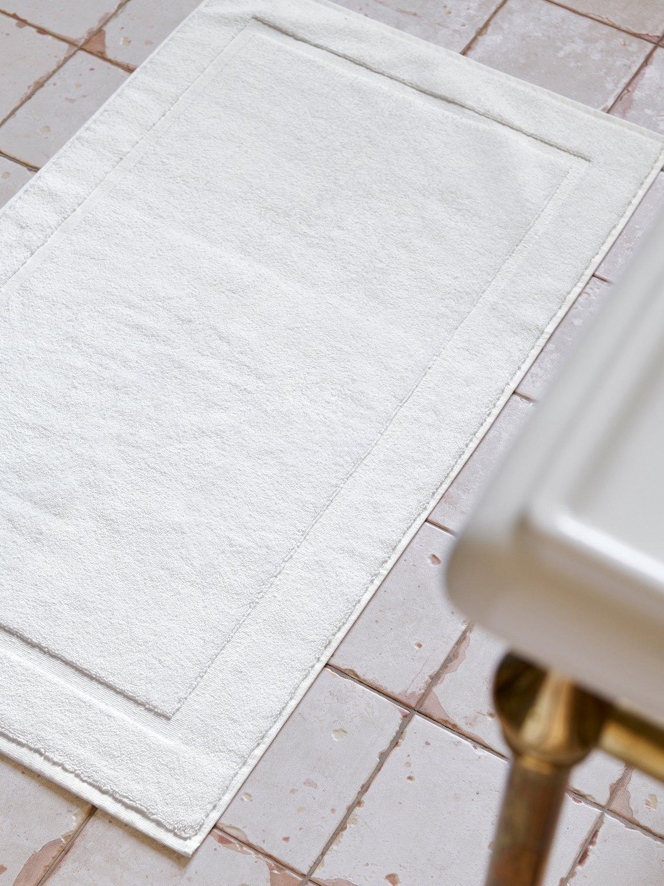 Christy Renaissance Egyptian Cotton Bath Mat