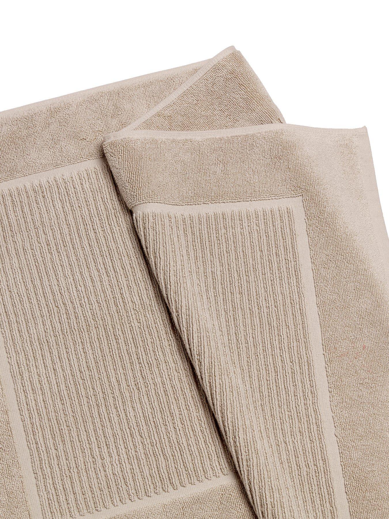 christy-supreme-hygro-bath-matback