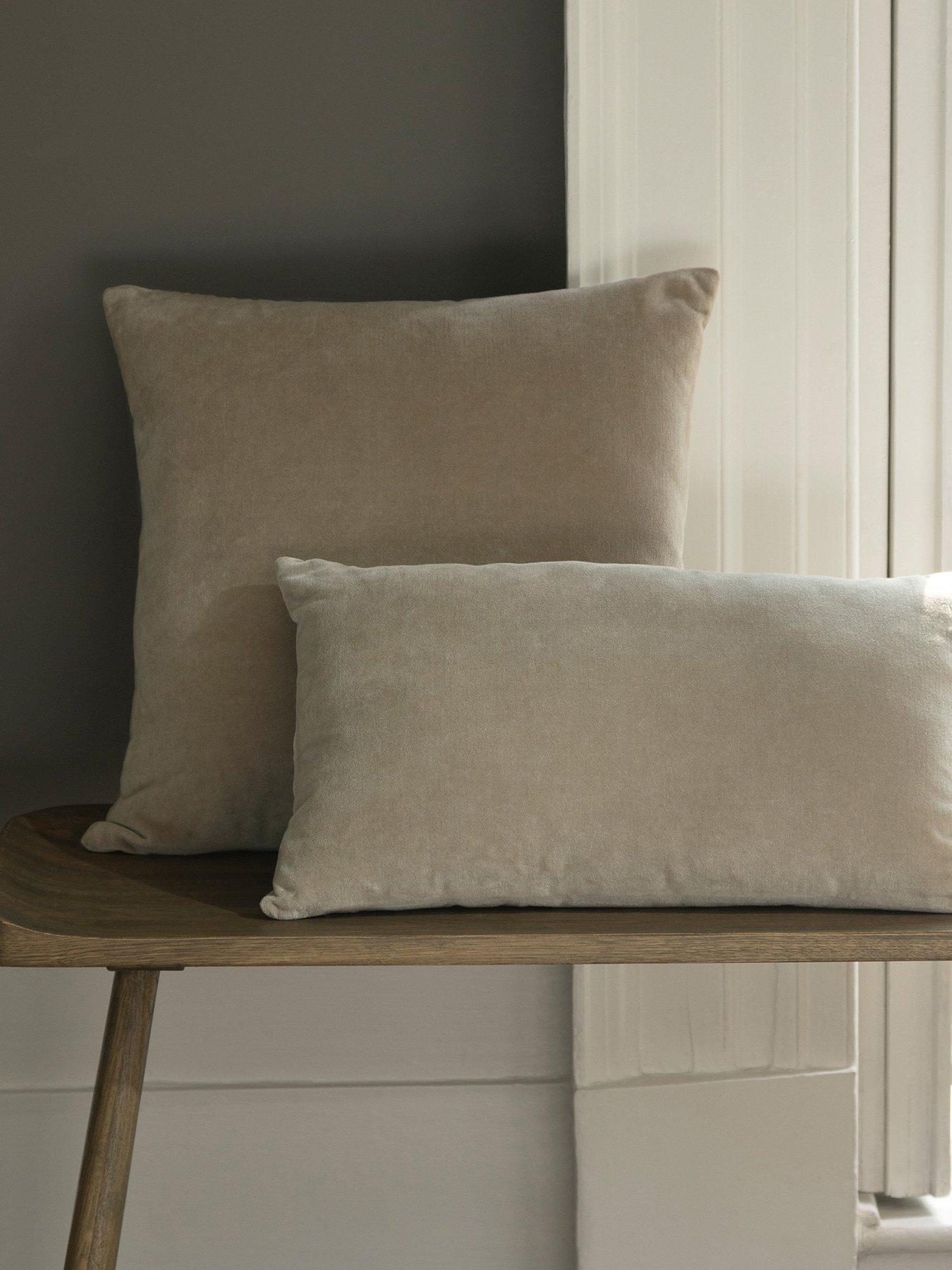 Christy Jaipur Cushion