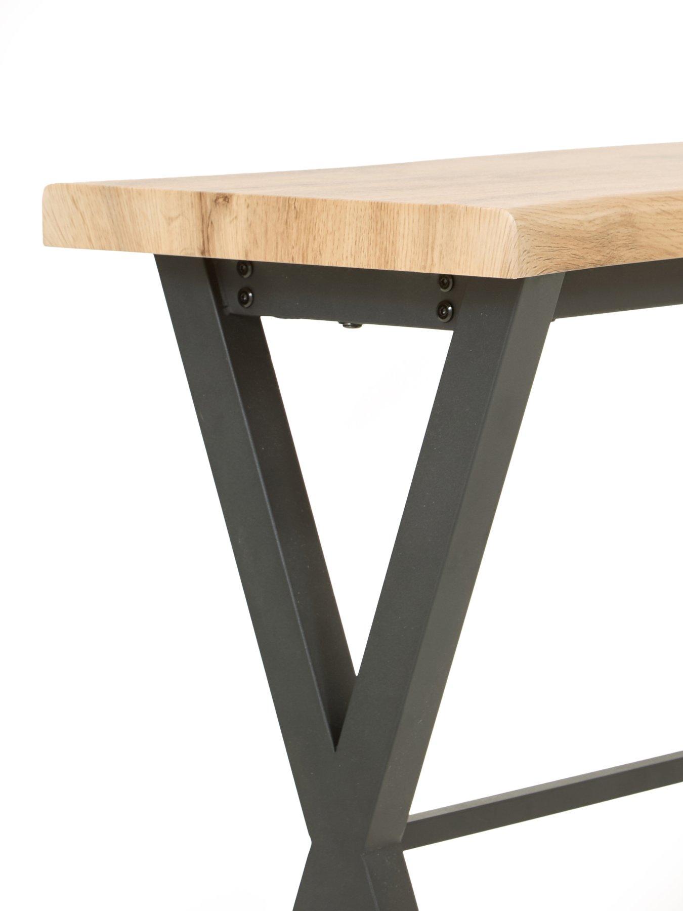 the-very-collection-mathers-console-tableoutfit