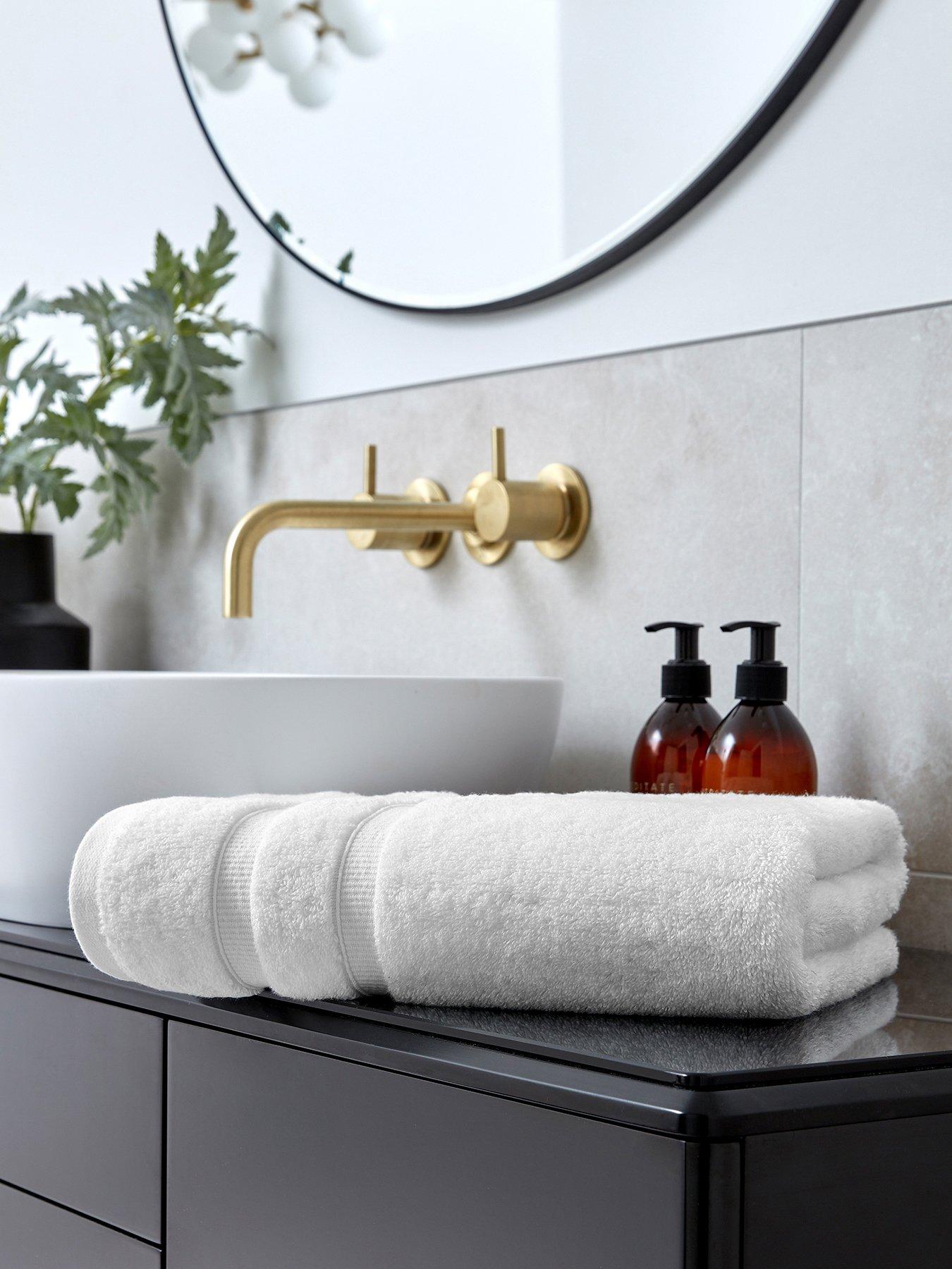 Christy Signum Towel Range