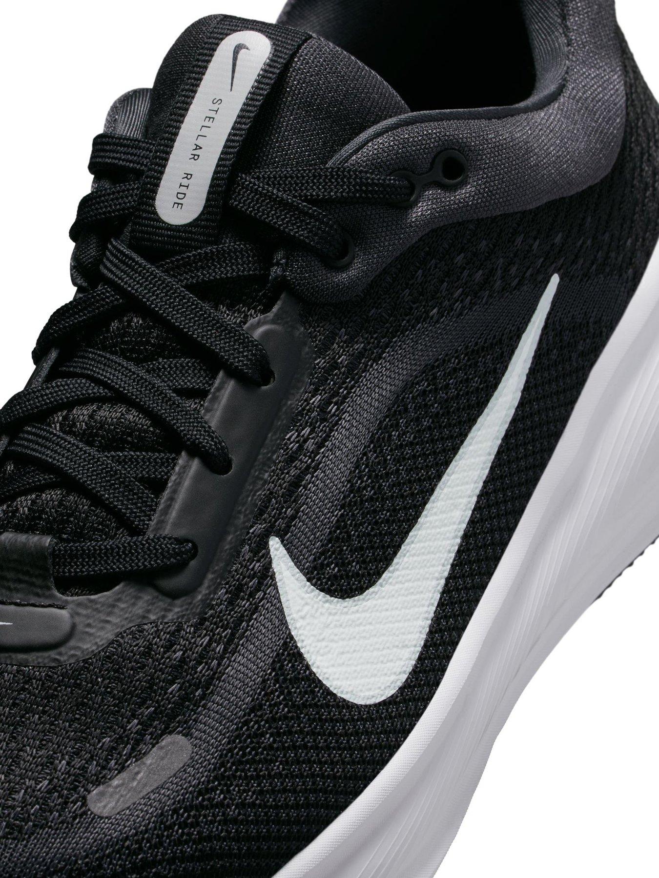 Image 7 of 7 of Nike Junior Stellar Ride Trainers - Black