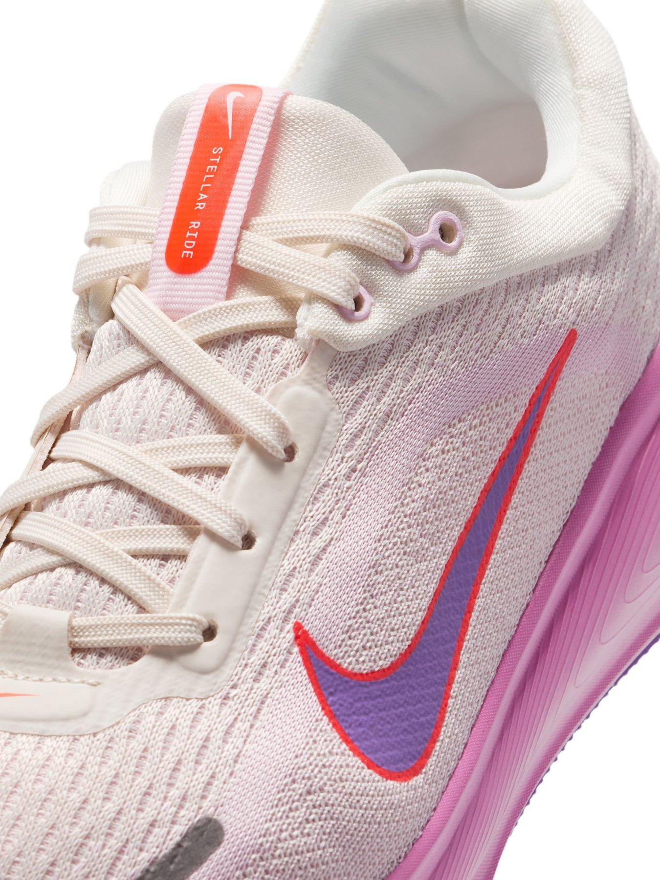 Image 7 of 7 of Nike Junior Stellar Ride Trainers - Pink