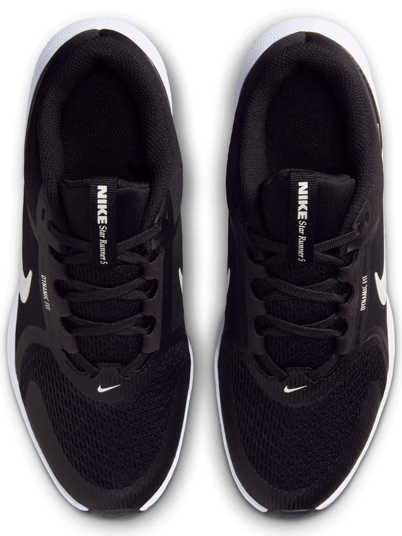 nike-big-kids-star-runner-5-running-trainers-blackwhiteoutfit