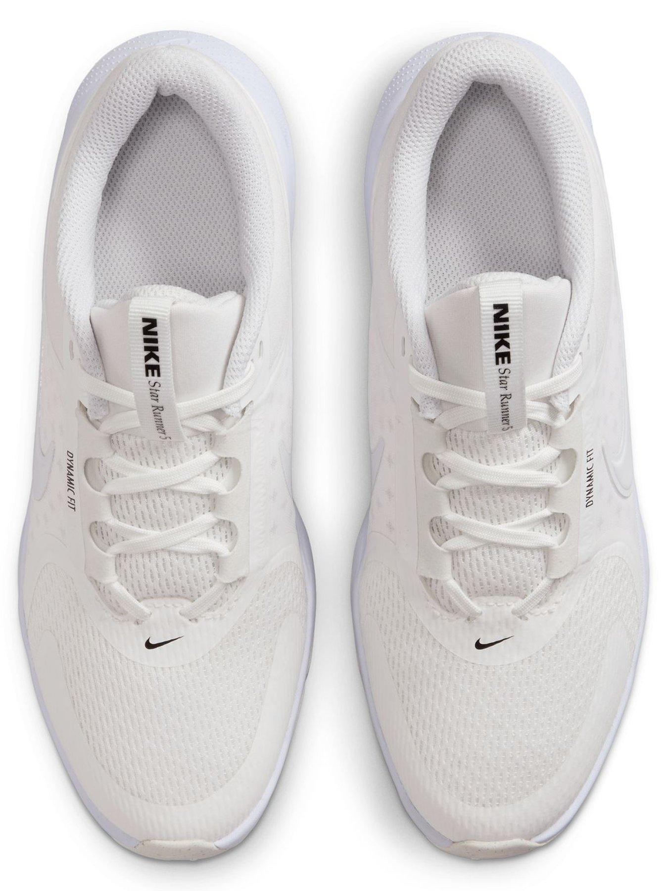nike-big-kids-star-runner-5-running-trainers-whiteoutfit