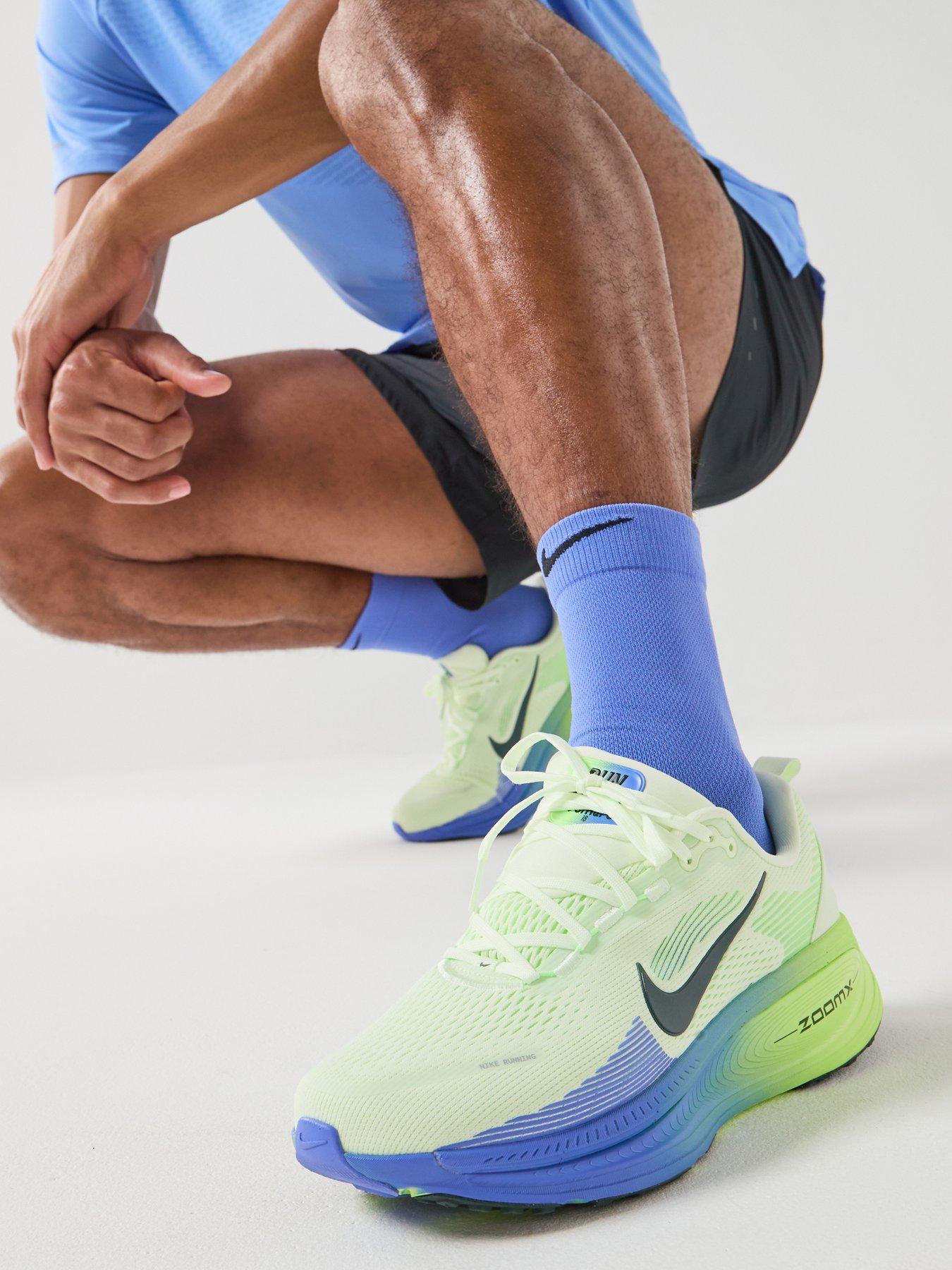 nike-mens-running-vomero-18-trainers-greenfront