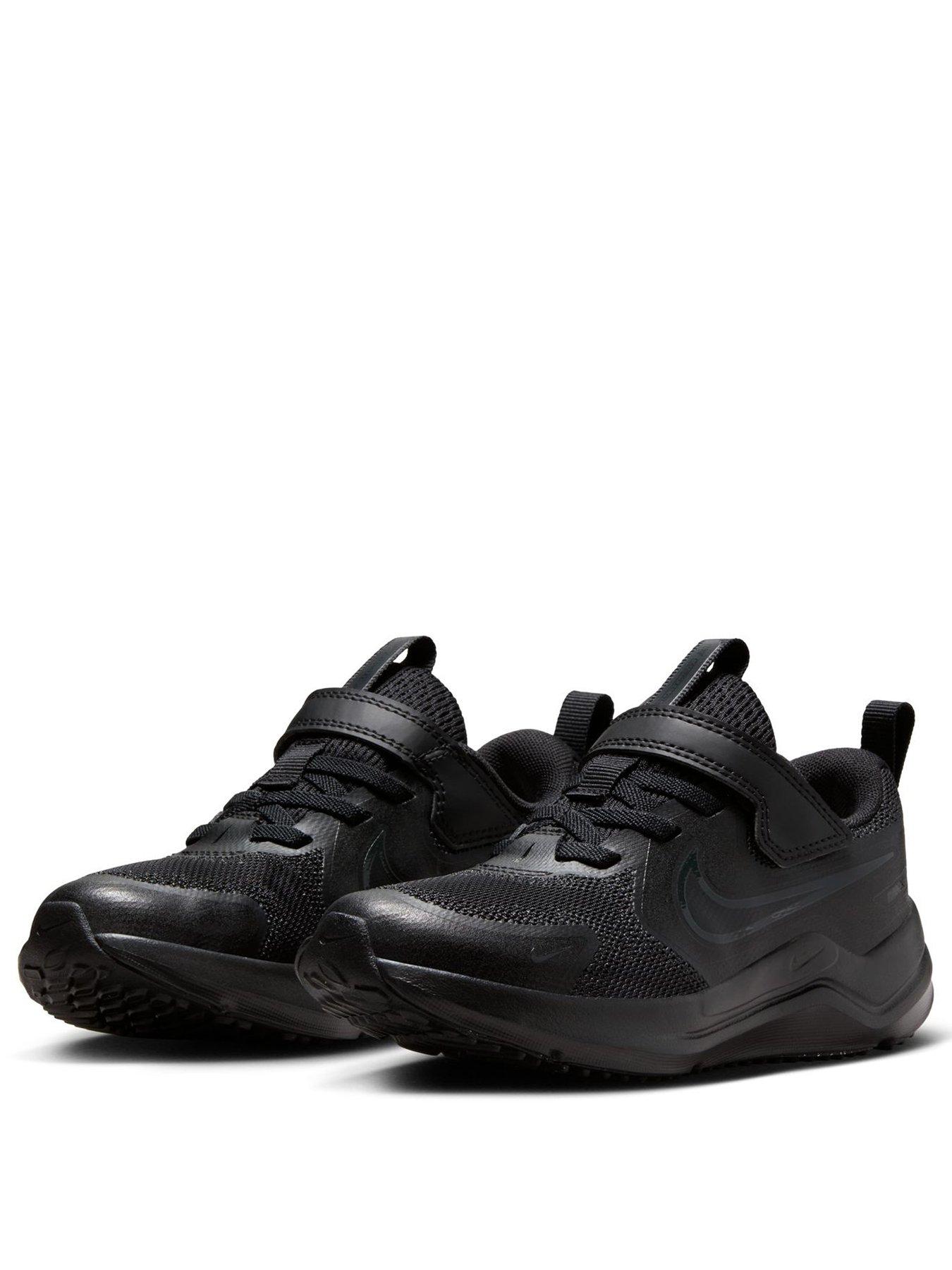 Image 2 of 7 of Nike Little Kids' Cosmic Runner Trainers - Black