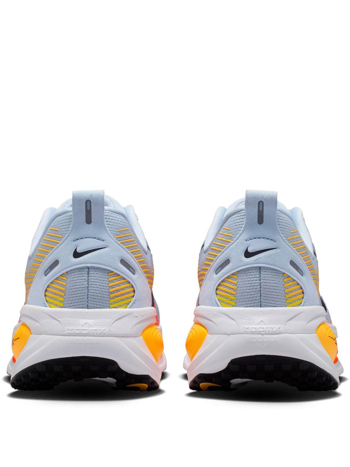 Image 3 of 8 of Nike Mens Running Vomero 18 Trainers - Blue