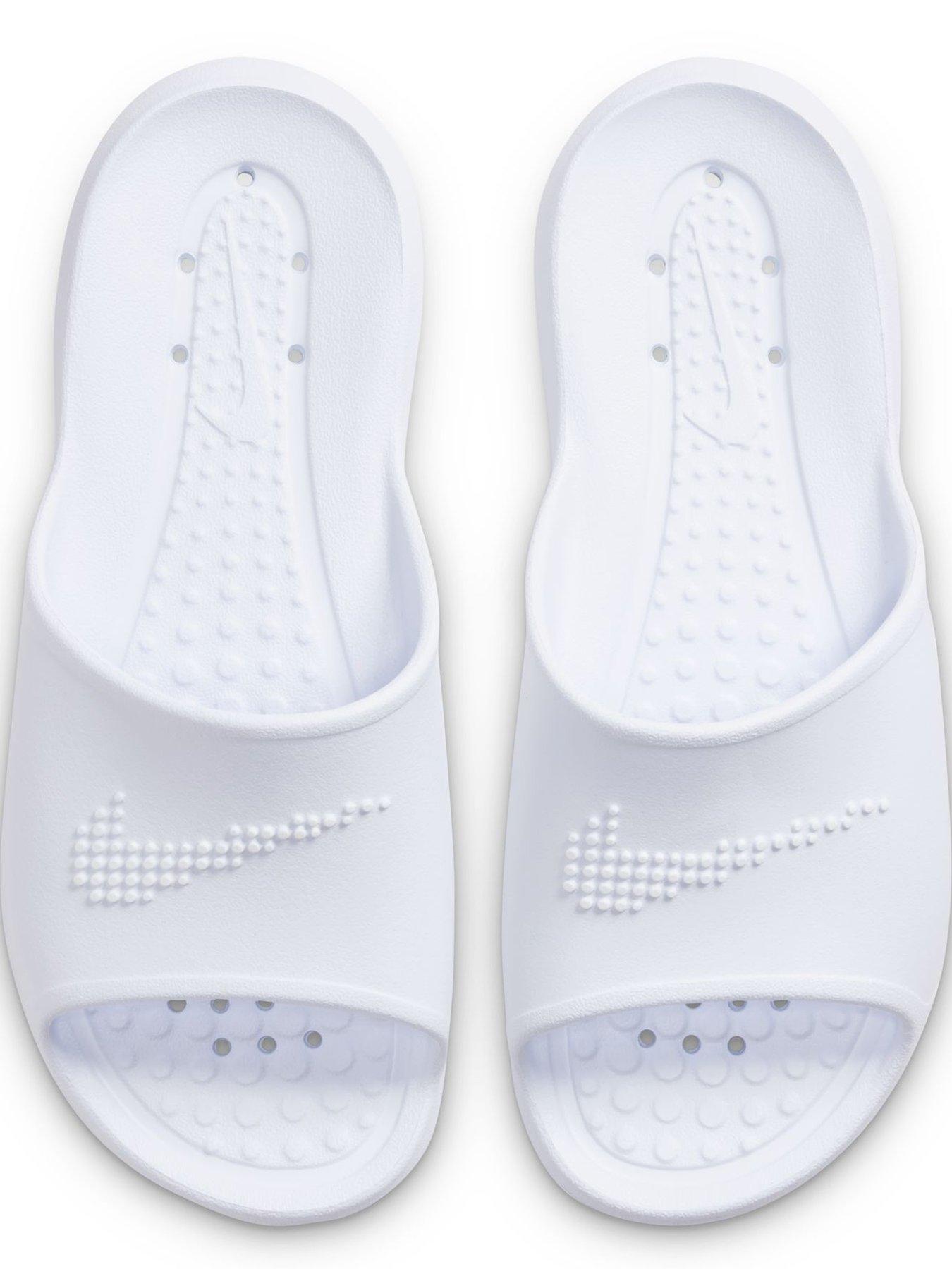 Image 4 of 7 of Nike Womens Victori One Slides - White