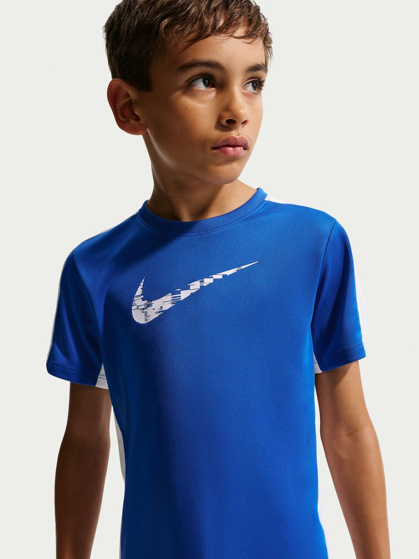 nike-junior-boys-training-dri-fit-short-sleeve-top-blueoutfit