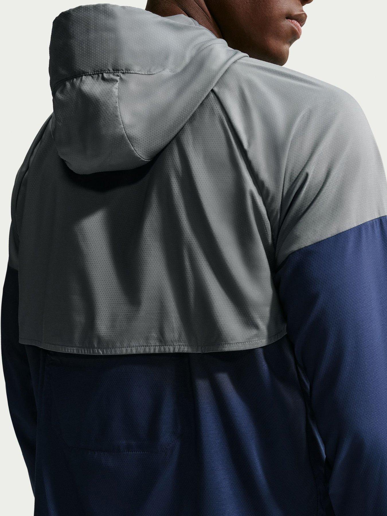 nike-mens-running-windrunner-jacket-greyoutfit