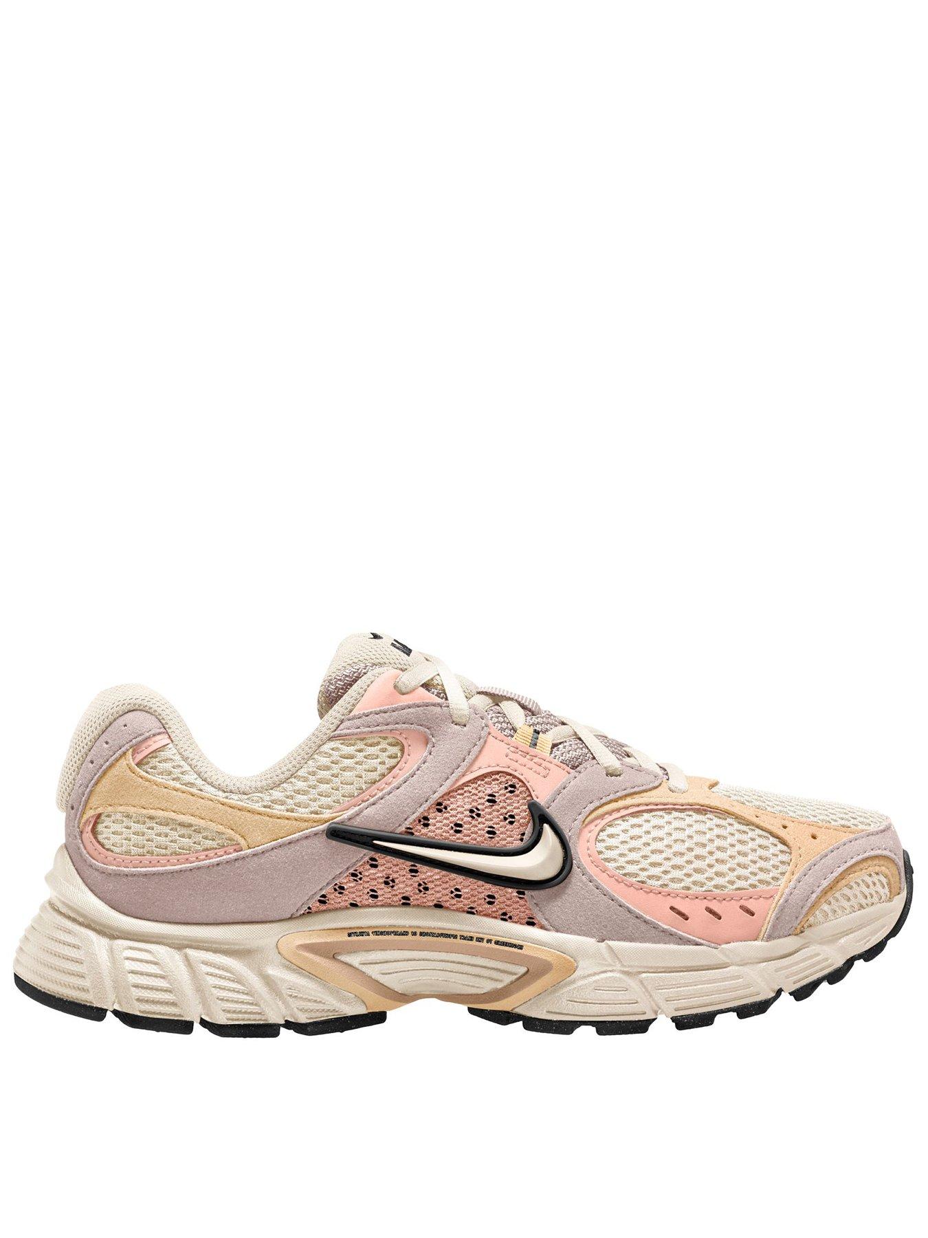 Image 1 of 5 of Nike Womens V5 RNR Trainers - White