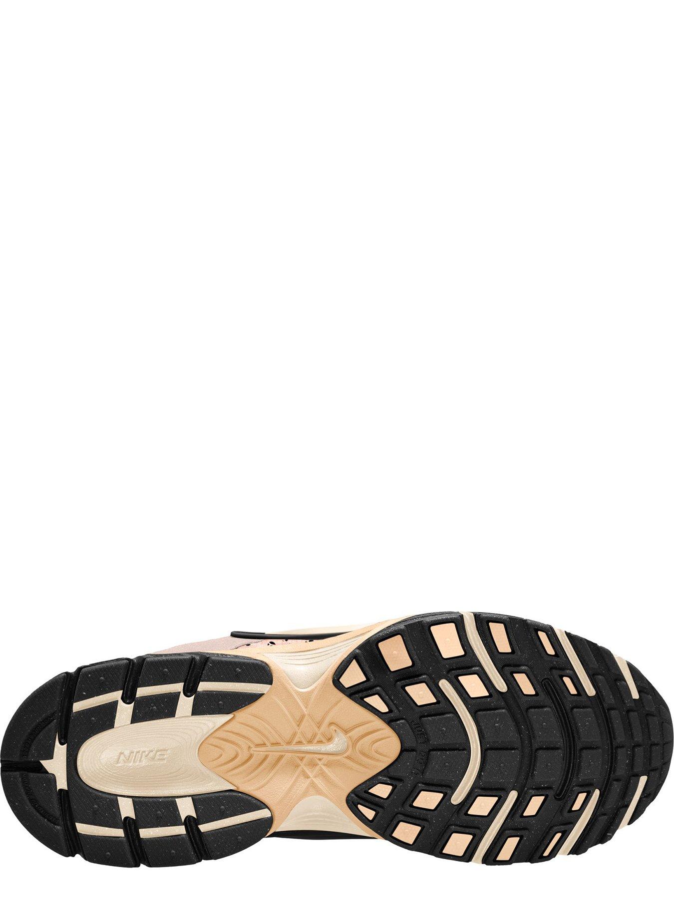 Image 3 of 5 of Nike Womens V5 RNR Trainers - White