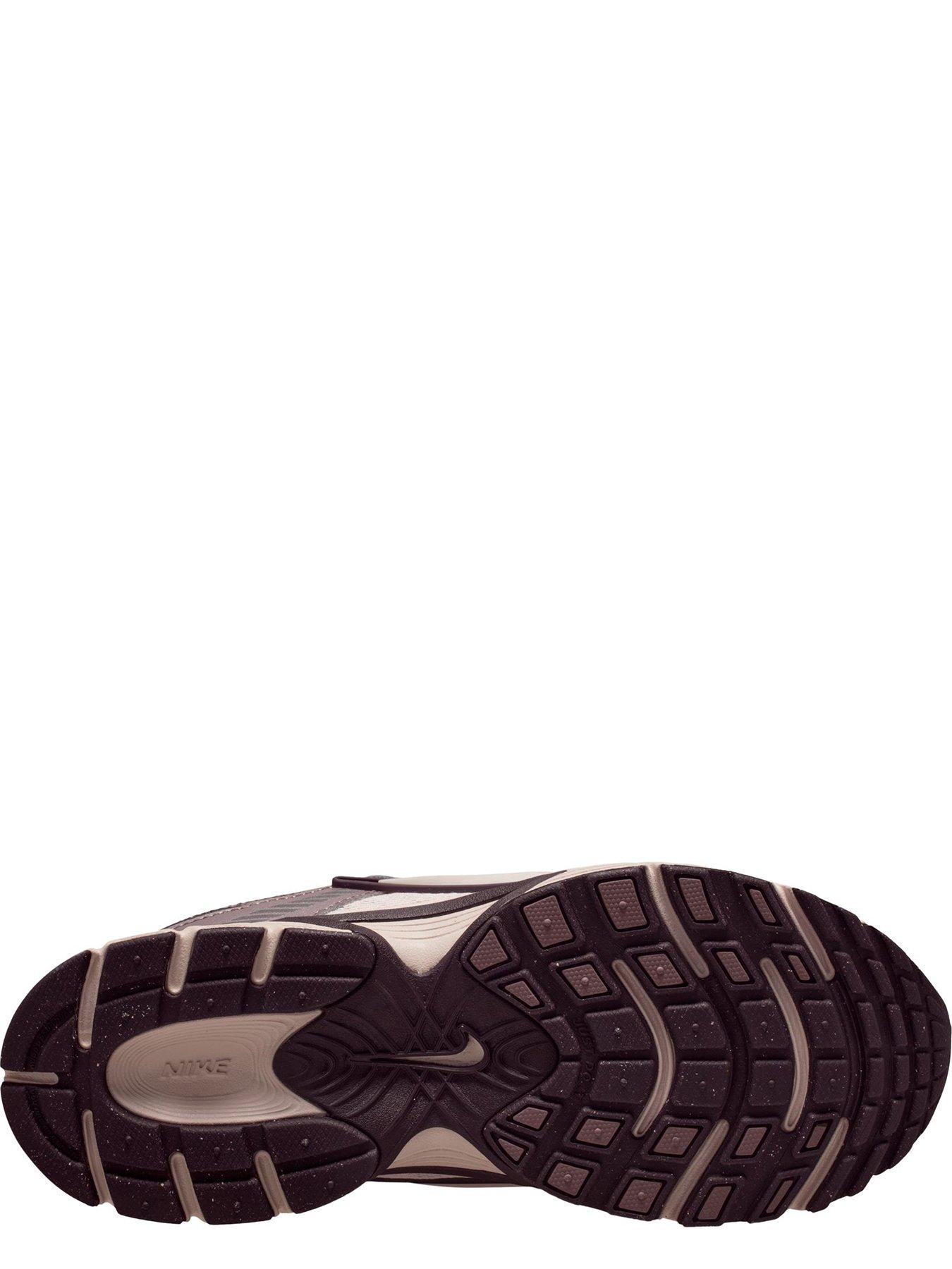 Image 3 of 4 of Nike Womens V5 RNR SE Trainers - Burgundy