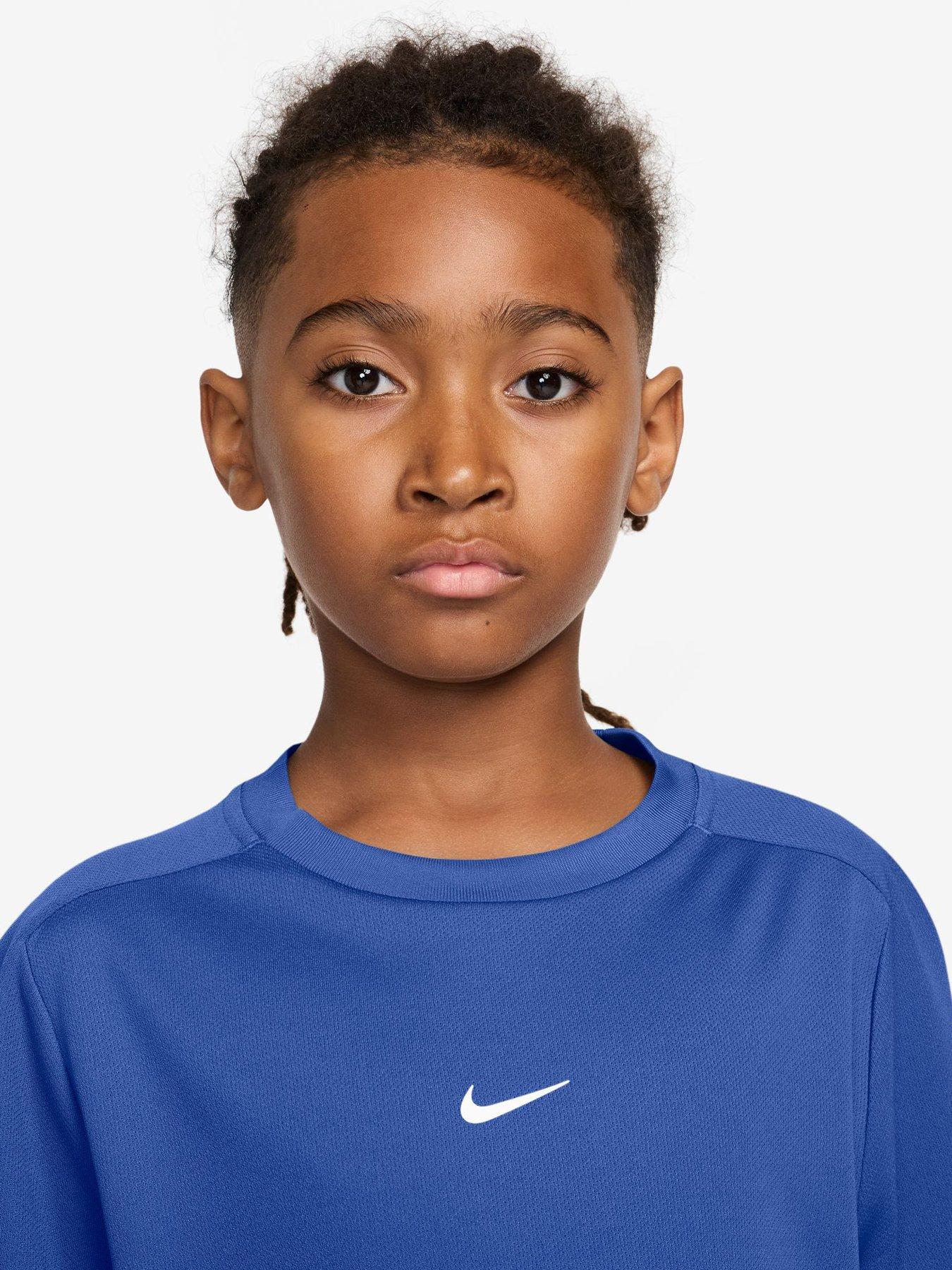 nike-junior-boys-training-dri-fit-short-sleeve-graphic-top-blueoutfit