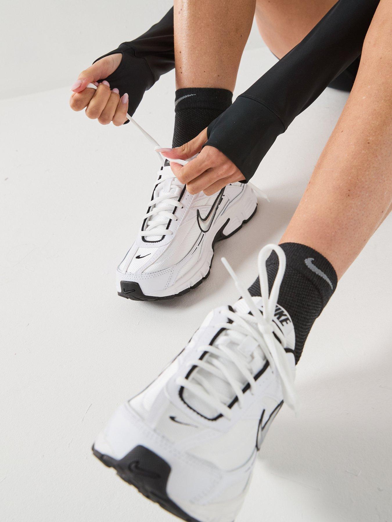 Nike Women's Initiator Trainers - White