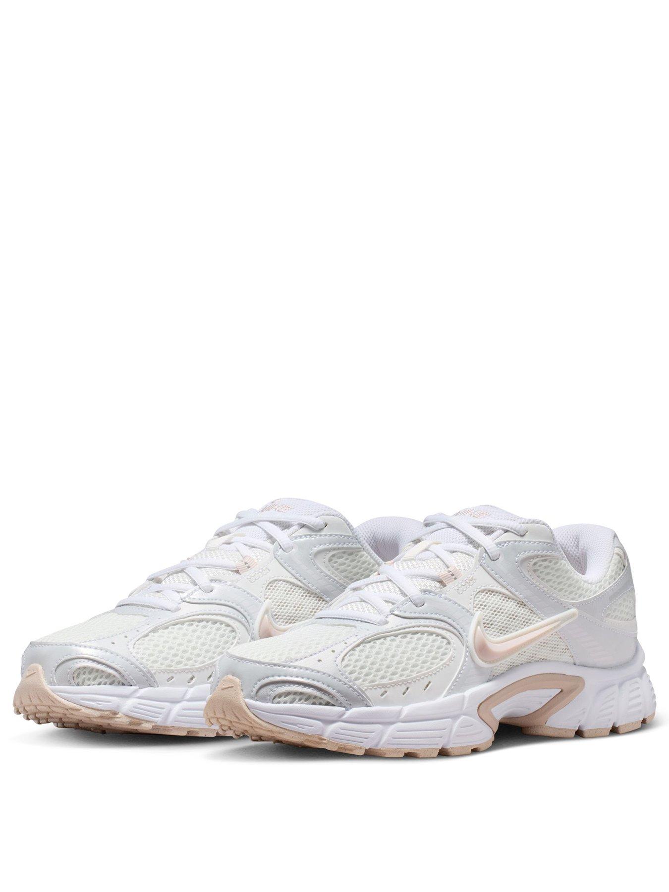 nike-womens-v5-rnr-trainers-whitestillFront