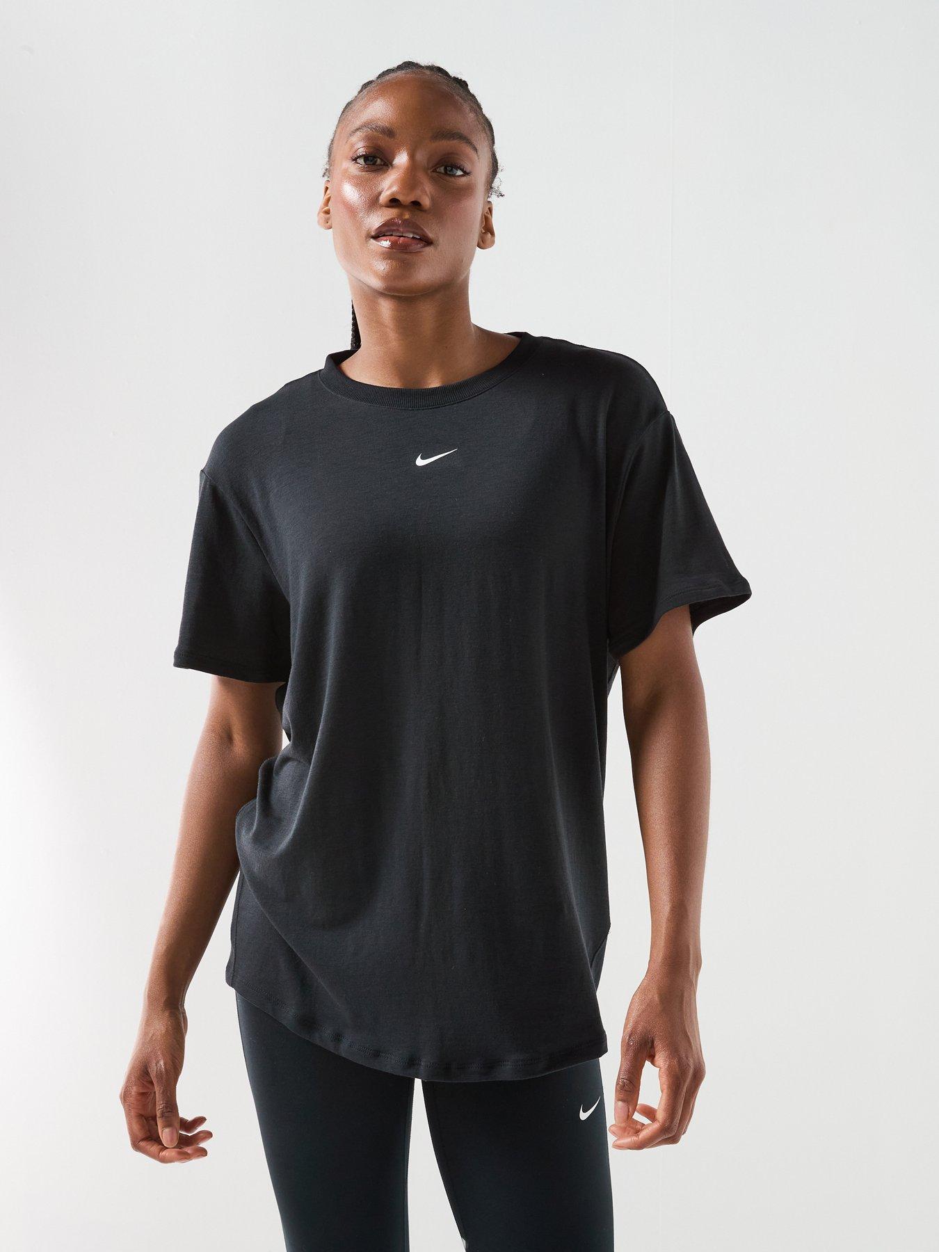 nike-womens-training-one-relaxed-dri-fit-t-shirt-blackwhiteoutfit
